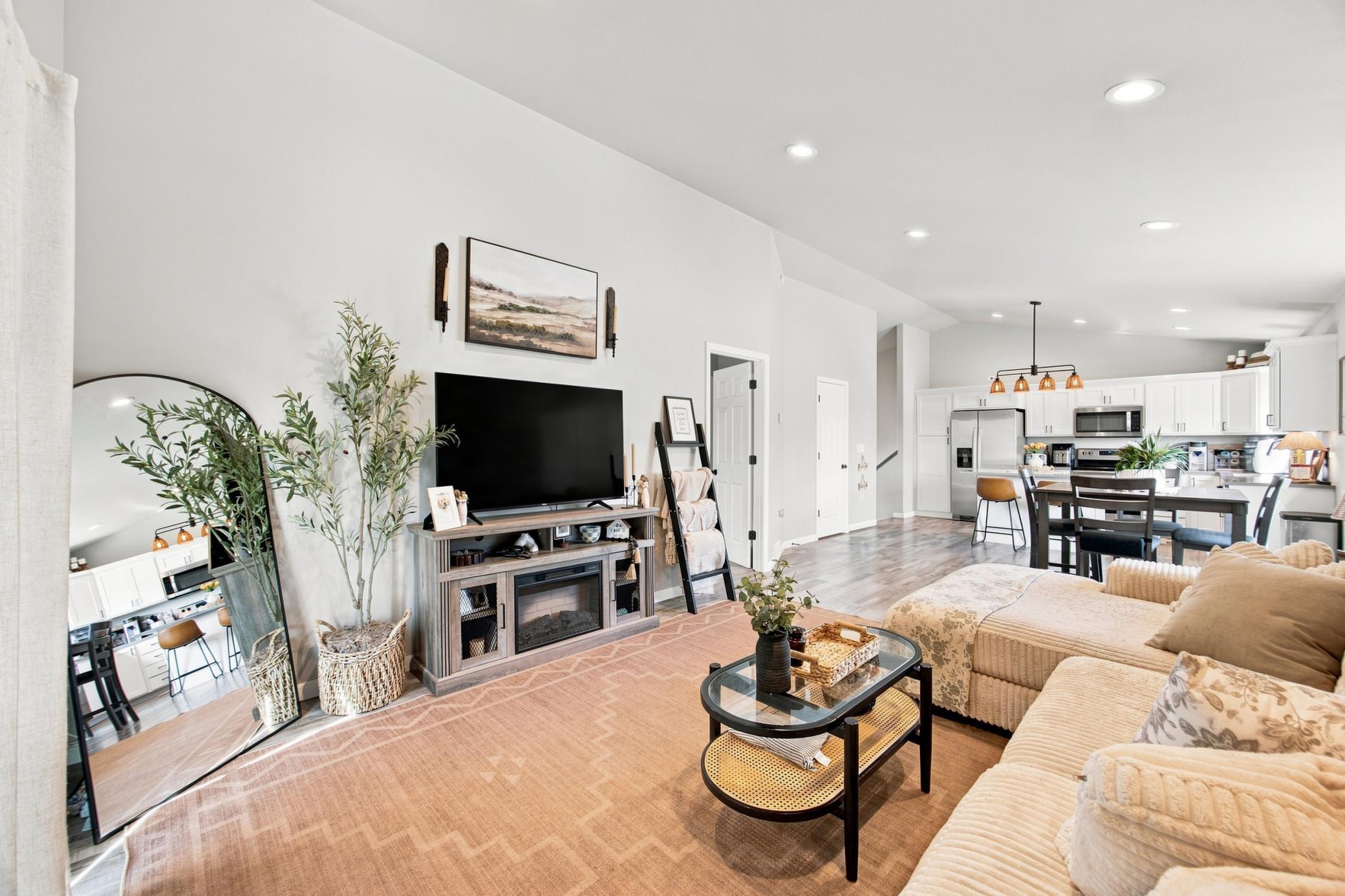 2021 single family home for sale at 7223 27th Street S in Fargo, ND — 3 bed, 2 bath (photo 11 of 23)