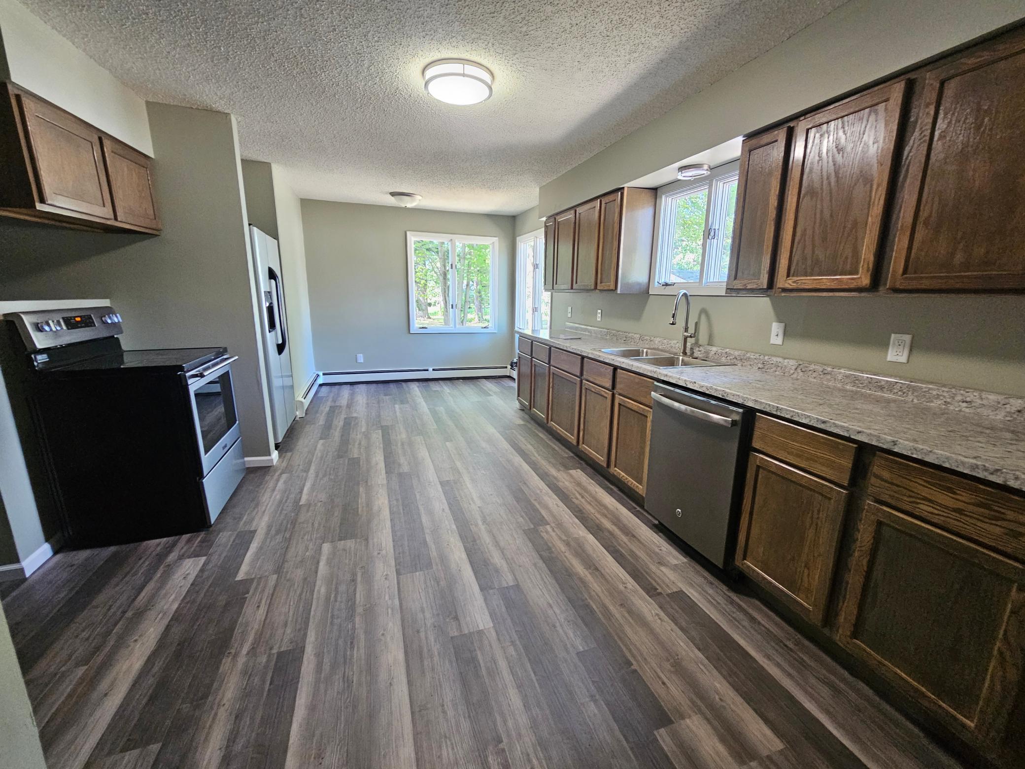 1910 single family home for sale at 23912 Serpent Road in Deerwood, MN — 4 bed, 2 bath (photo 4 of 26)