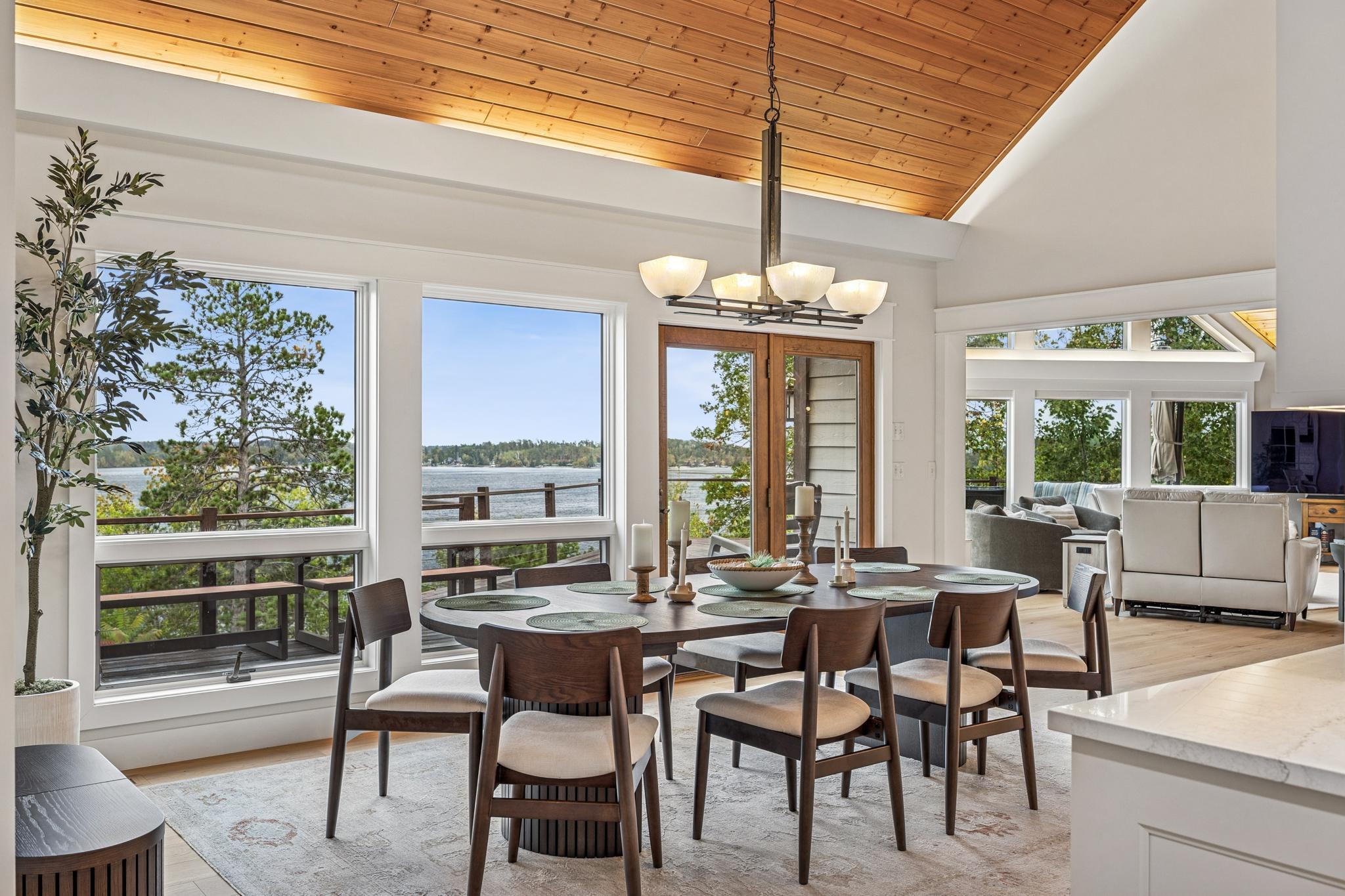 2009 single family home for sale at 10568 Pine Song Drive SW in Nisswa, MN — 5 bed, 5 bath (photo 7 of 52)