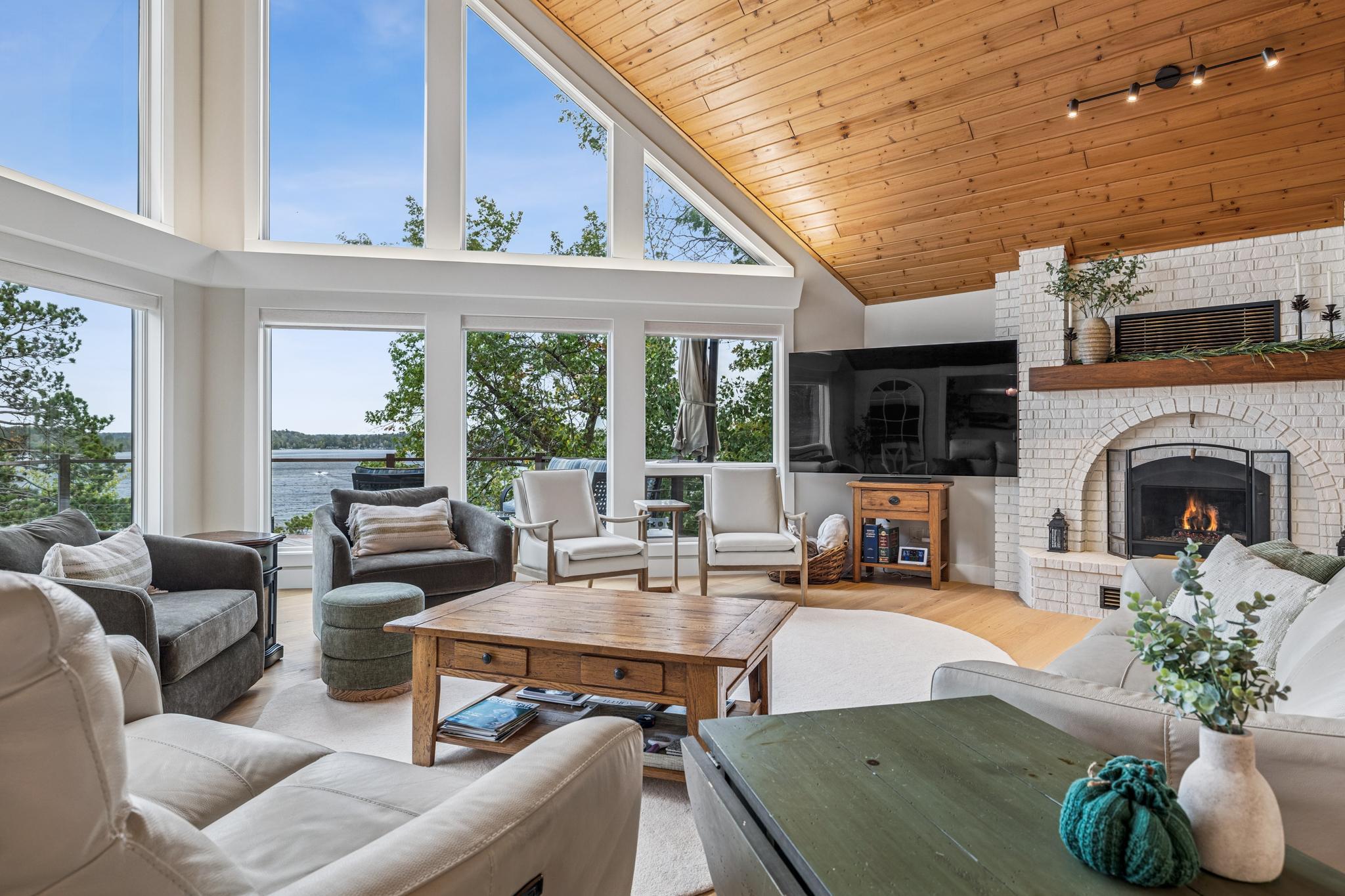 2009 single family home for sale at 10568 Pine Song Drive SW in Nisswa, MN — 5 bed, 5 bath (photo 9 of 52)