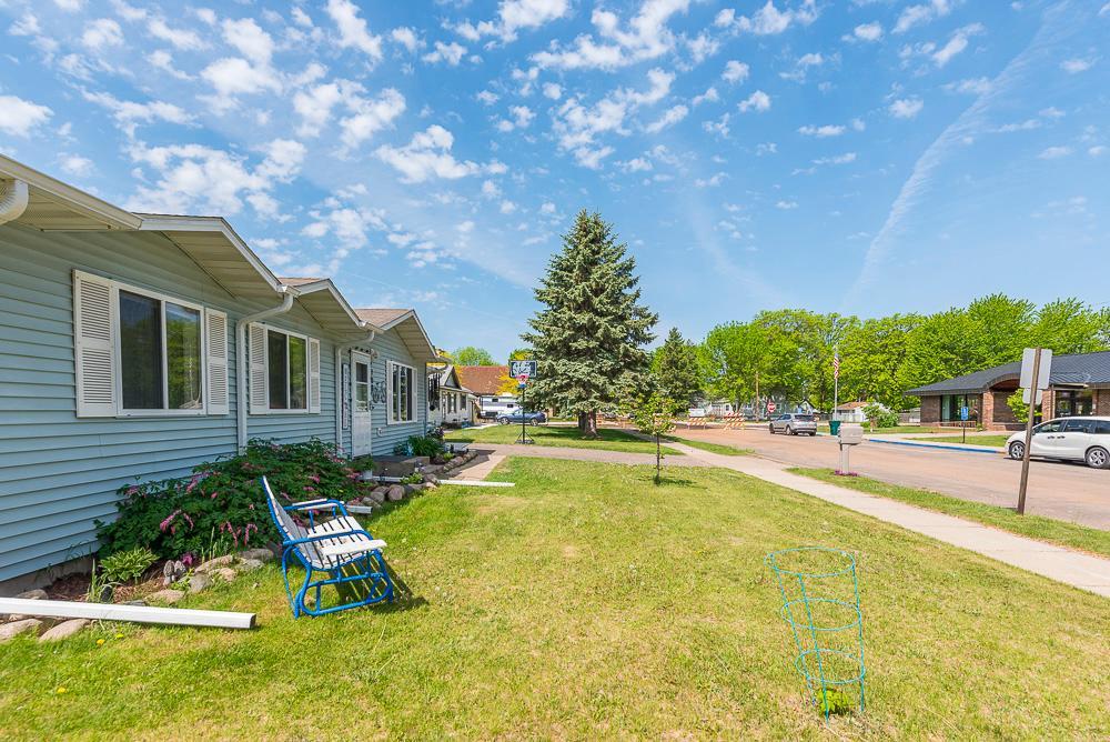 1993 single family home for sale at 108 1st Street SE in Crosby, MN — 4 bed, 2 bath (photo 24 of 38)