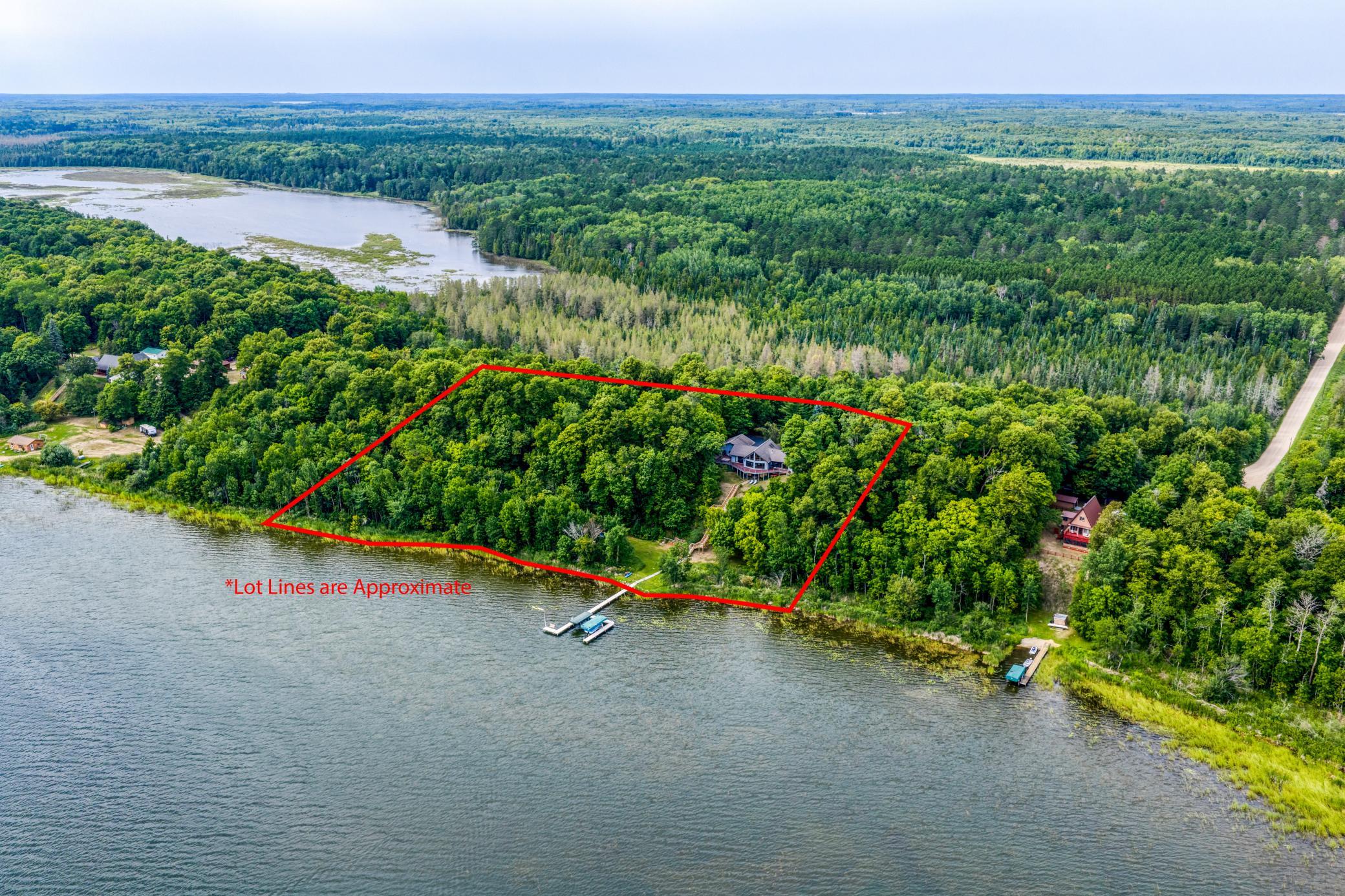 1989 single family home for sale at 7002 Maple Beach Court NE in Bemidji, MN — 3 bed, 3 bath (photo 2 of 104)