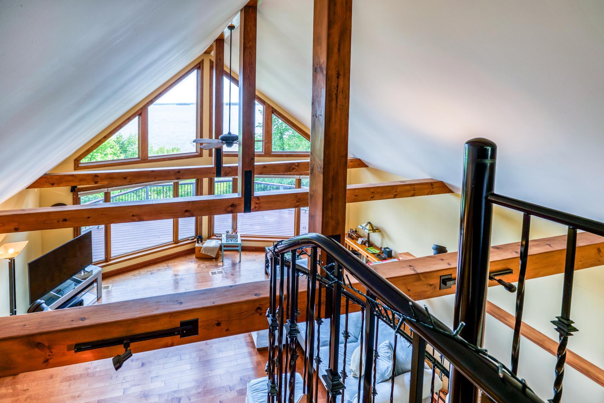 1989 single family home for sale at 7002 Maple Beach Court NE in Bemidji, MN — 3 bed, 3 bath (photo 26 of 104)
