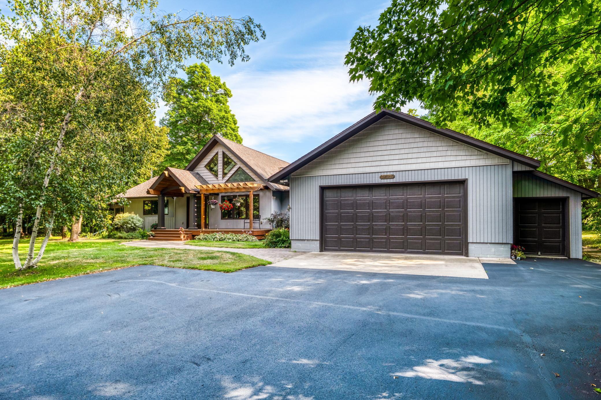 1989 single family home for sale at 7002 Maple Beach Court NE in Bemidji, MN — 3 bed, 3 bath (photo 42 of 104)