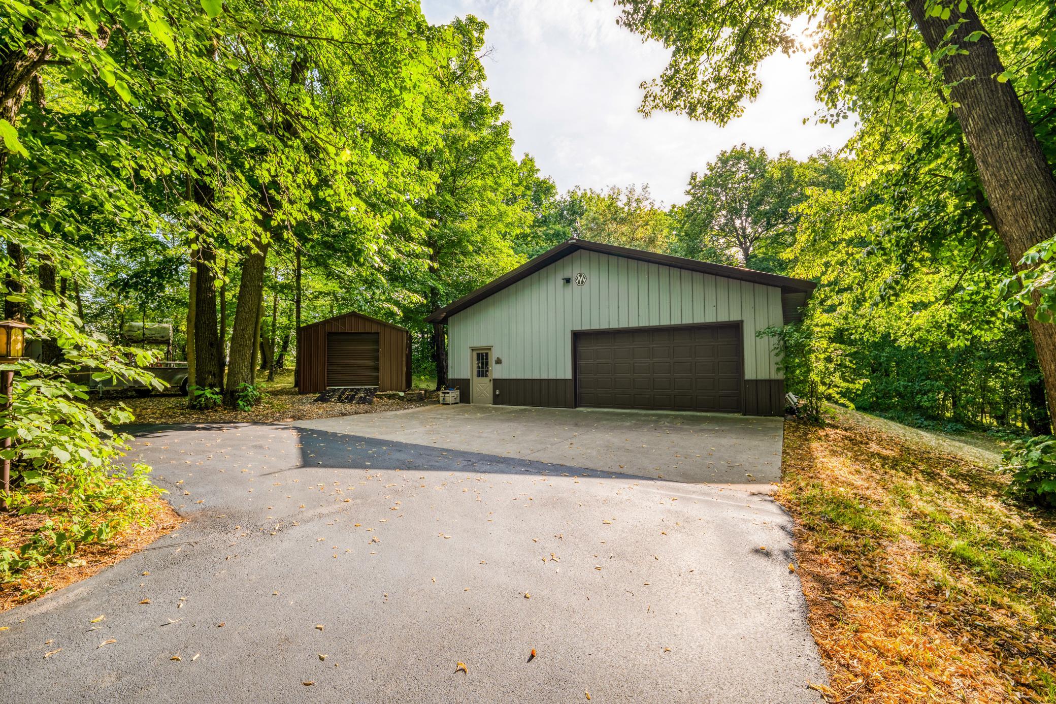 1989 single family home for sale at 7002 Maple Beach Court NE in Bemidji, MN — 3 bed, 3 bath (photo 46 of 104)