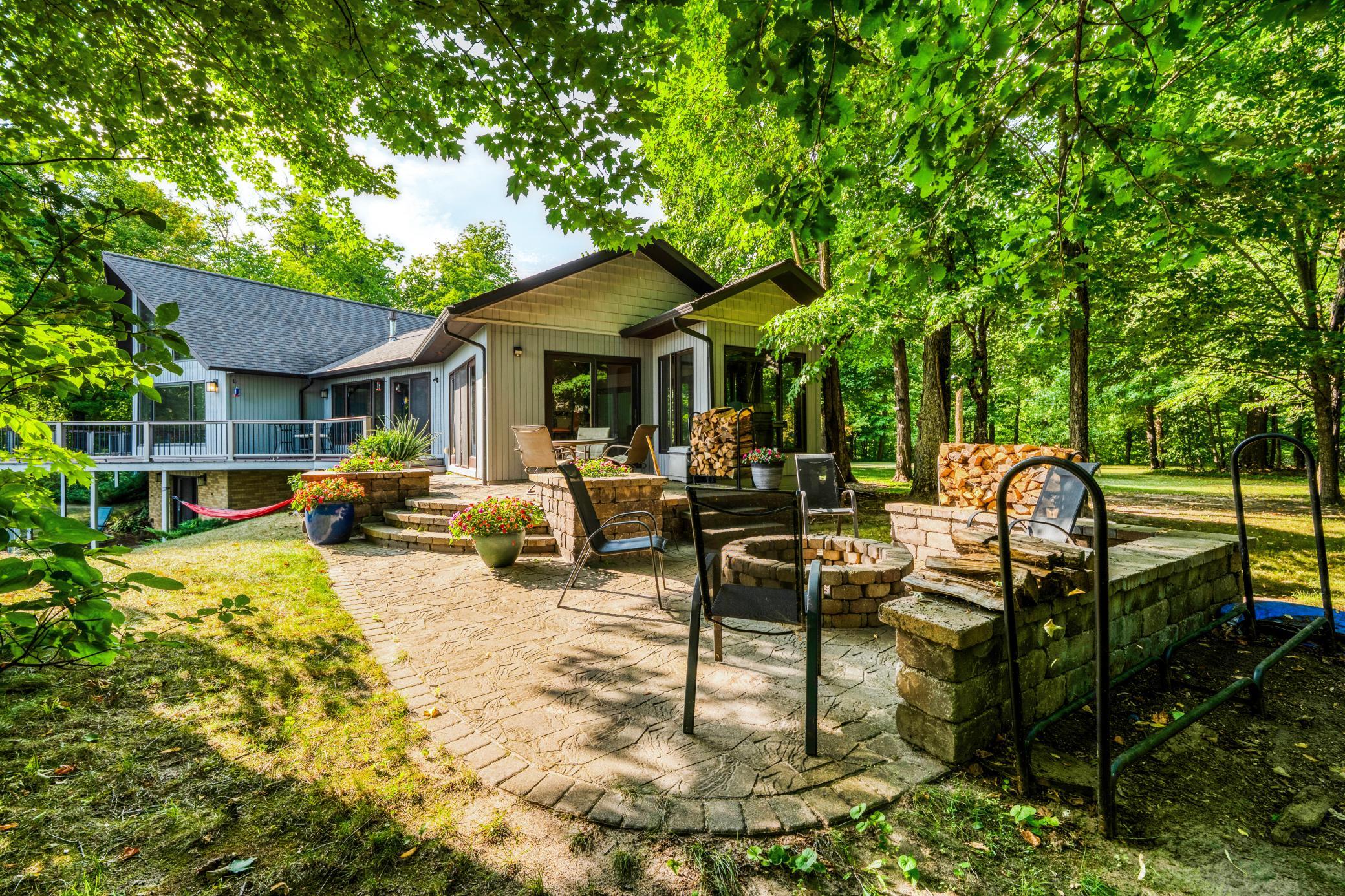 1989 single family home for sale at 7002 Maple Beach Court NE in Bemidji, MN — 3 bed, 3 bath (photo 49 of 104)