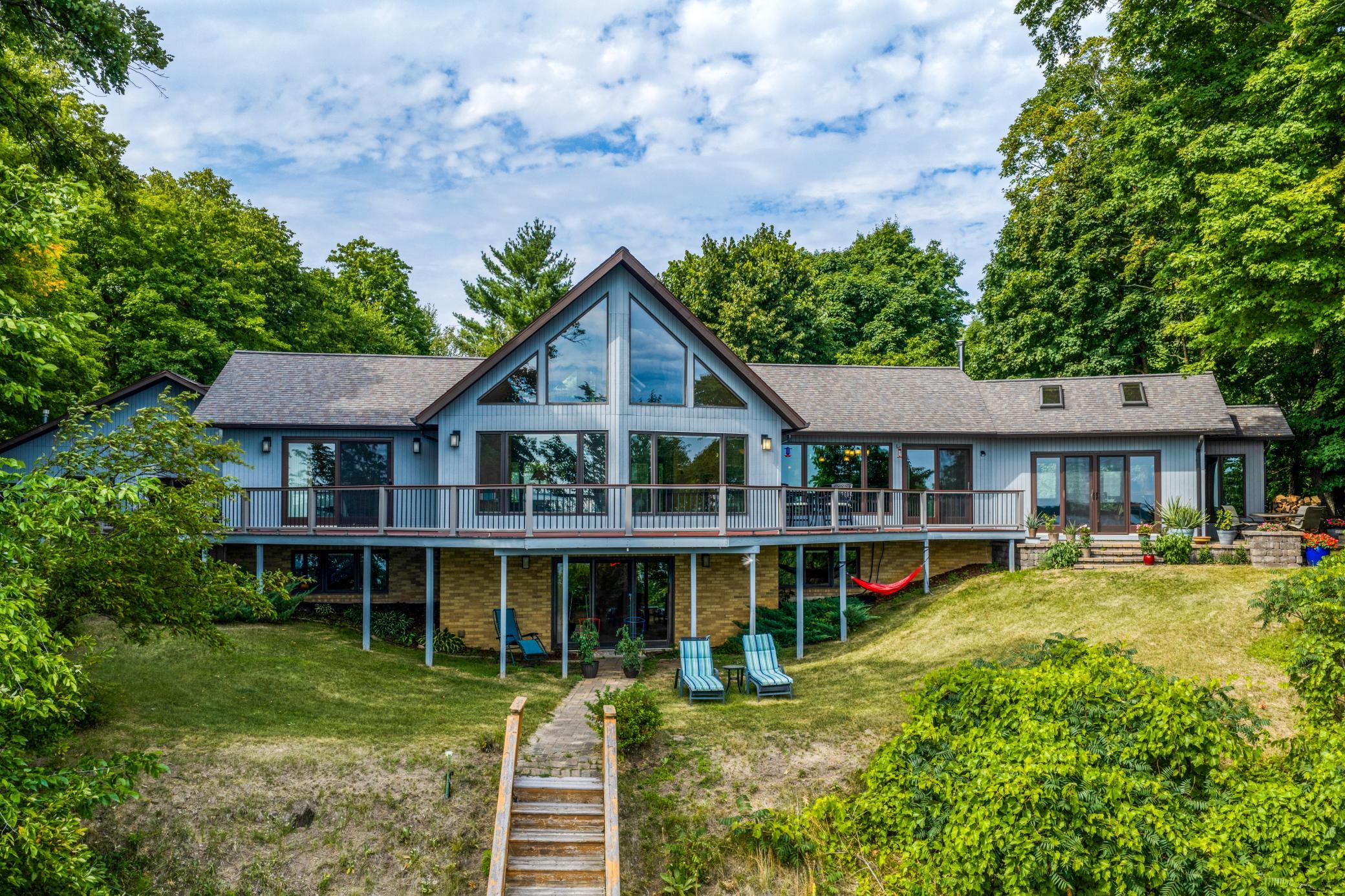 1989 single family home for sale at 7002 Maple Beach Court NE in Bemidji, MN — 3 bed, 3 bath (photo 59 of 104)