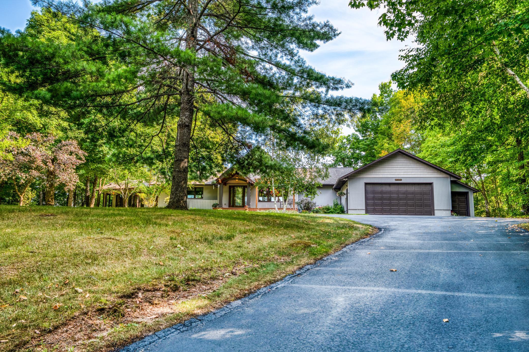 1989 single family home for sale at 7002 Maple Beach Court NE in Bemidji, MN — 3 bed, 3 bath (photo 84 of 104)