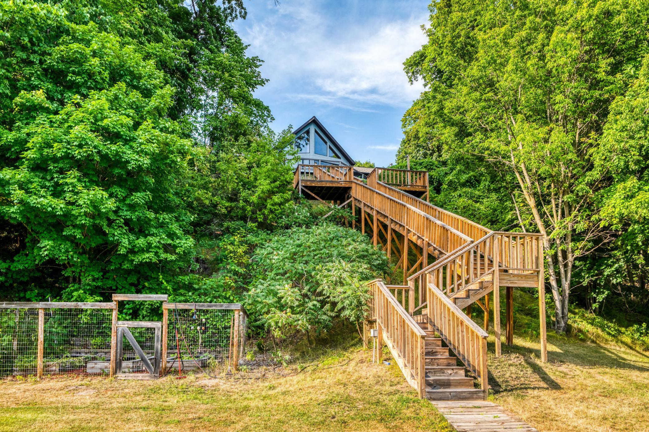 1989 single family home for sale at 7002 Maple Beach Court NE in Bemidji, MN — 3 bed, 3 bath (photo 100 of 104)