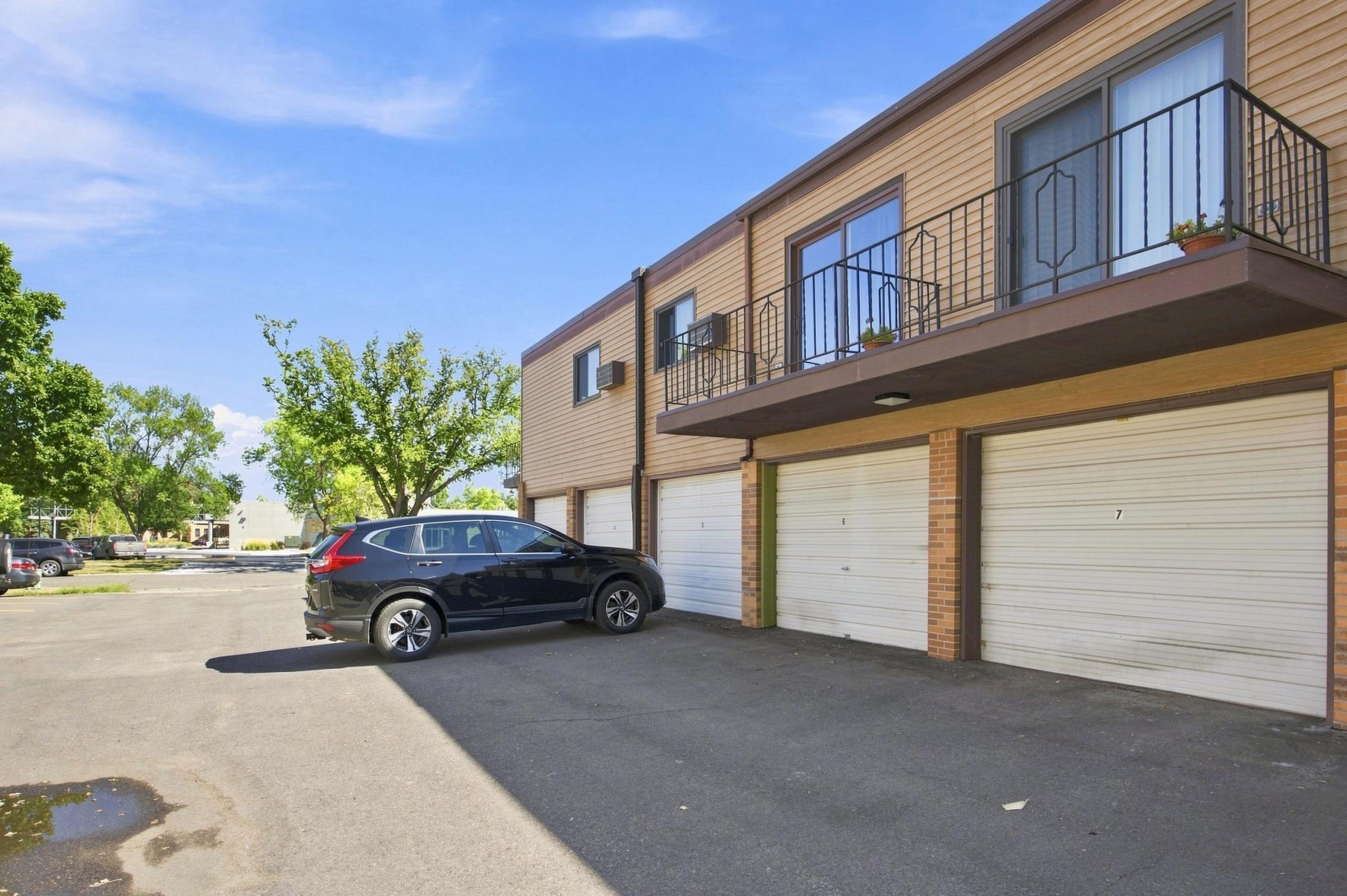 1970 condo for sale at 1225 7th Street S, Unit 7 in Moorhead, MN — 2 bed, 1 bath (photo 23 of 30)