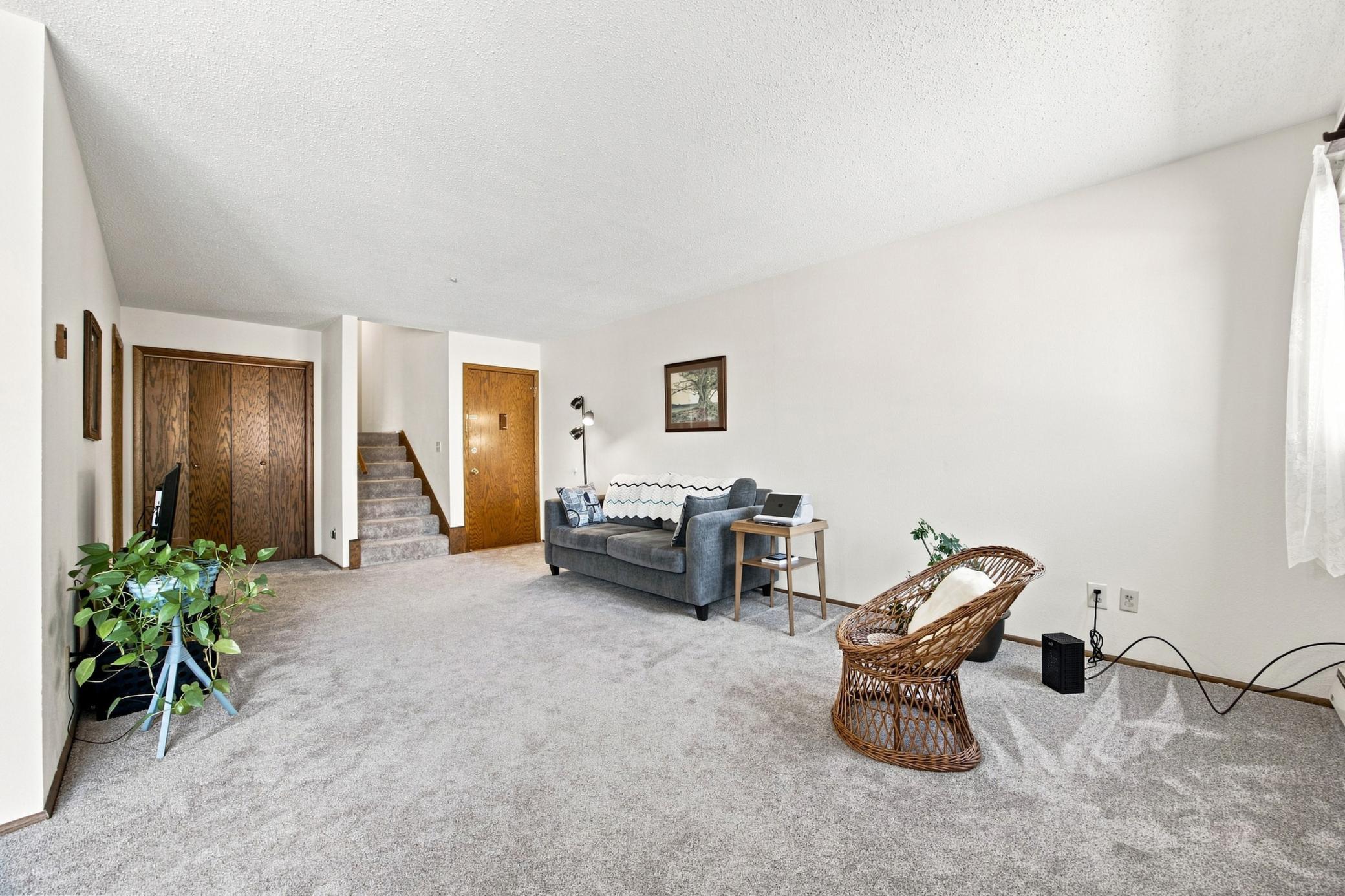 1970 condo for sale at 1225 7th Street S, Unit 7 in Moorhead, MN — 2 bed, 1 bath (photo 9 of 30)
