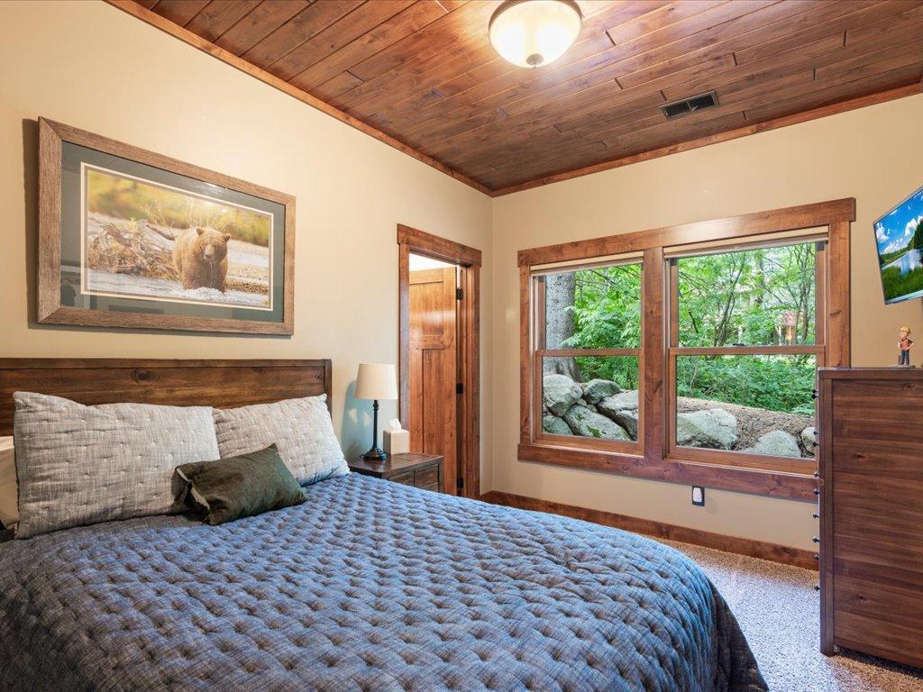 2010 single family home for sale at 31928 Log Home Drive in Walker, MN — 4 bed, 4 bath (photo 43 of 87)