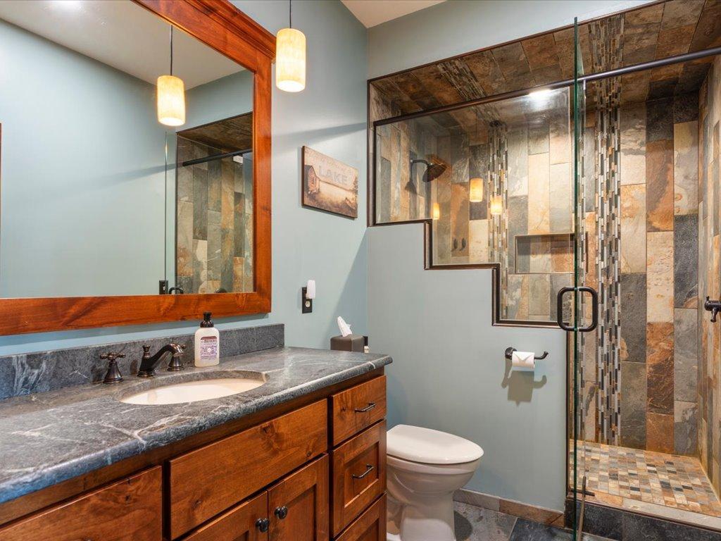 2010 single family home for sale at 31928 Log Home Drive in Walker, MN — 4 bed, 4 bath (photo 44 of 87)