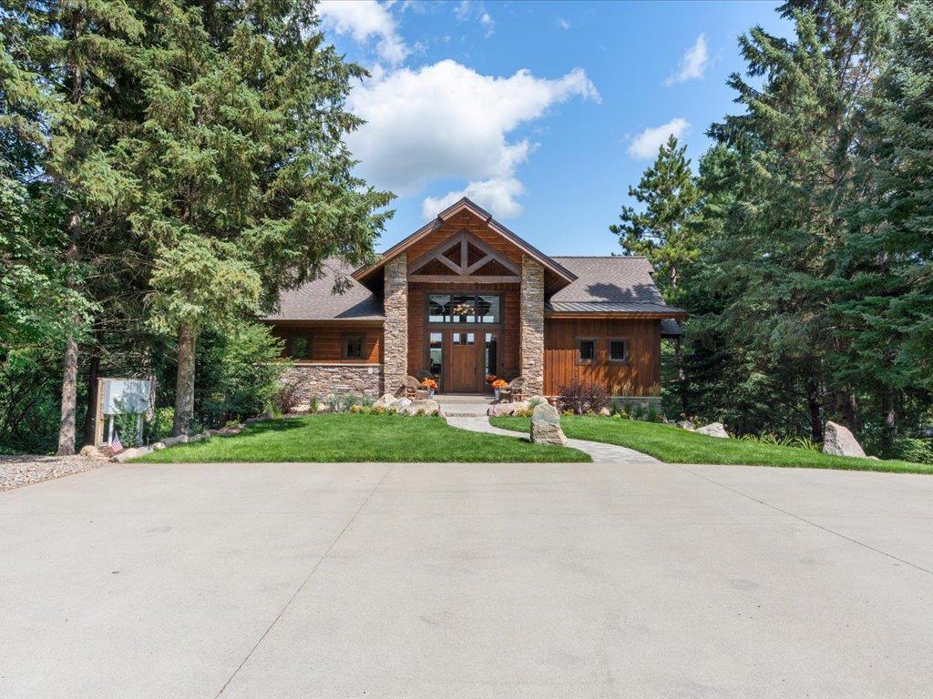 2010 single family home for sale at 31928 Log Home Drive in Walker, MN — 4 bed, 4 bath (photo 6 of 87)