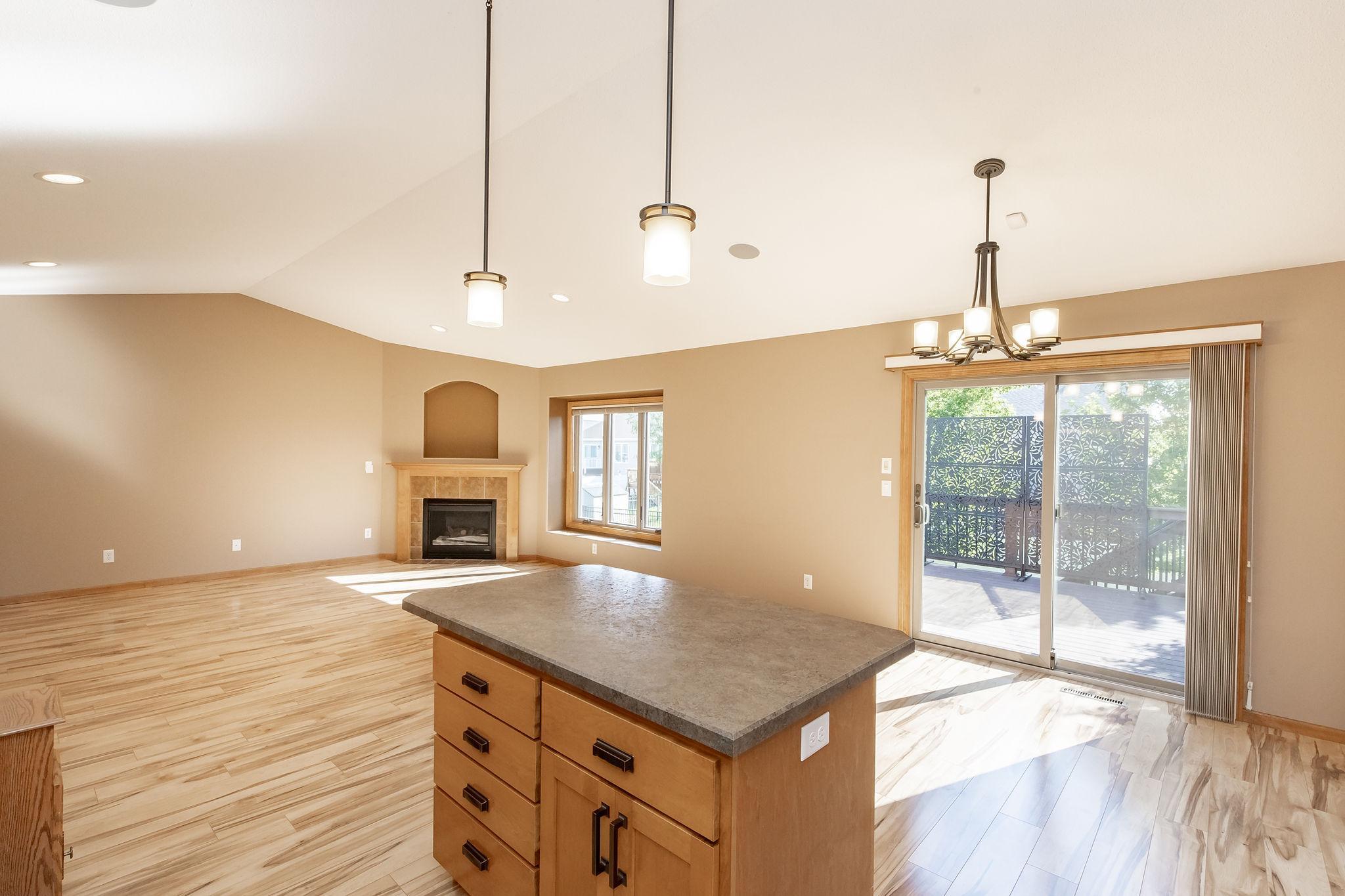 2006 twin home for sale at 4788 Clock Tower Lane S in Fargo, ND — 3 bed, 2 bath (photo 11 of 50)
