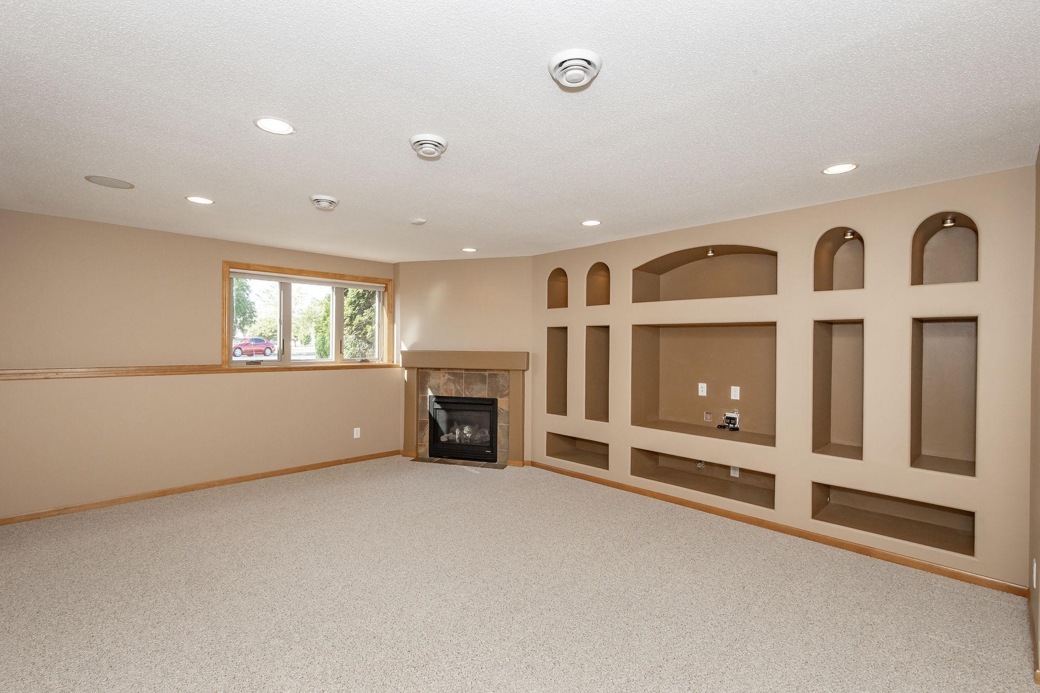 2006 twin home for sale at 4788 Clock Tower Lane S in Fargo, ND — 3 bed, 2 bath (photo 24 of 50)