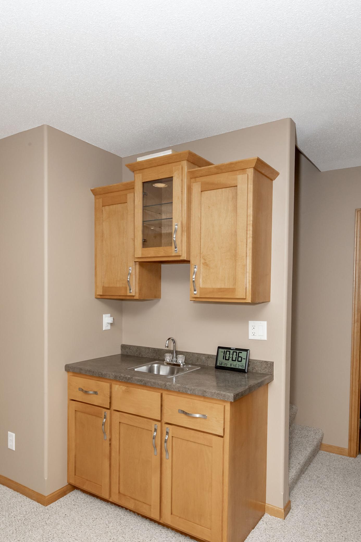 2006 twin home for sale at 4788 Clock Tower Lane S in Fargo, ND — 3 bed, 2 bath (photo 29 of 50)