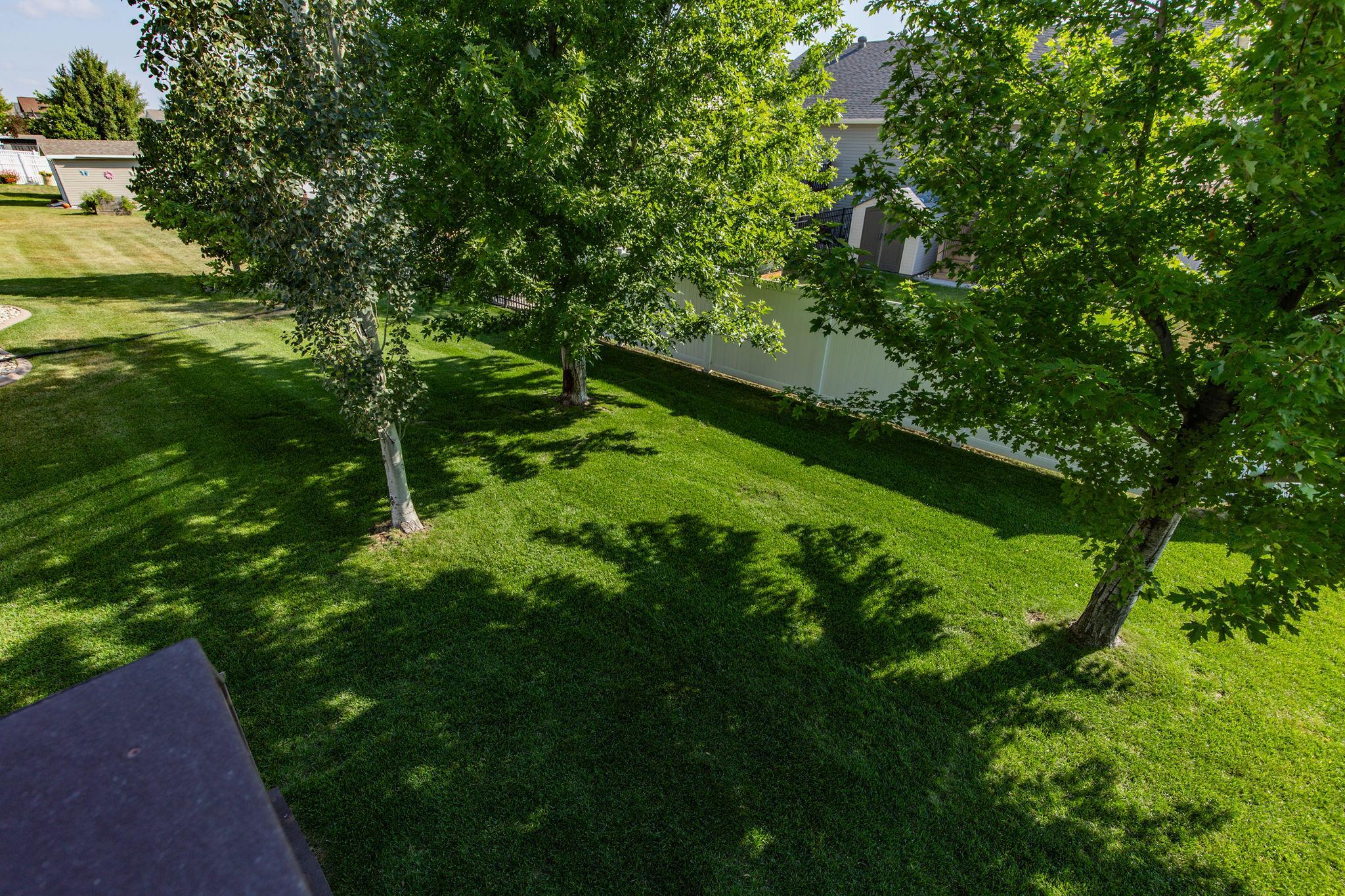 2006 twin home for sale at 4788 Clock Tower Lane S in Fargo, ND — 3 bed, 2 bath (photo 38 of 50)