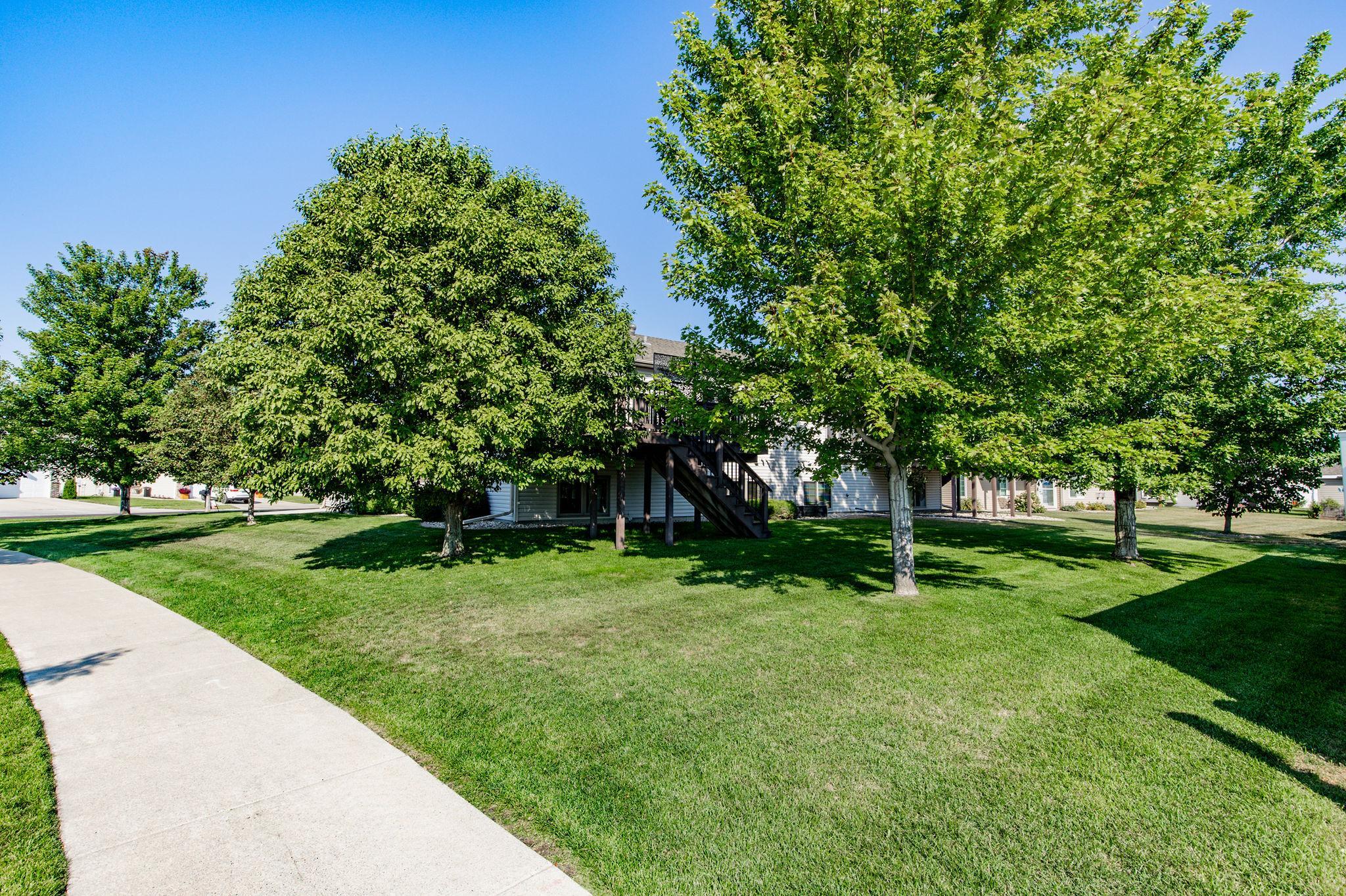 2006 twin home for sale at 4788 Clock Tower Lane S in Fargo, ND — 3 bed, 2 bath (photo 40 of 50)