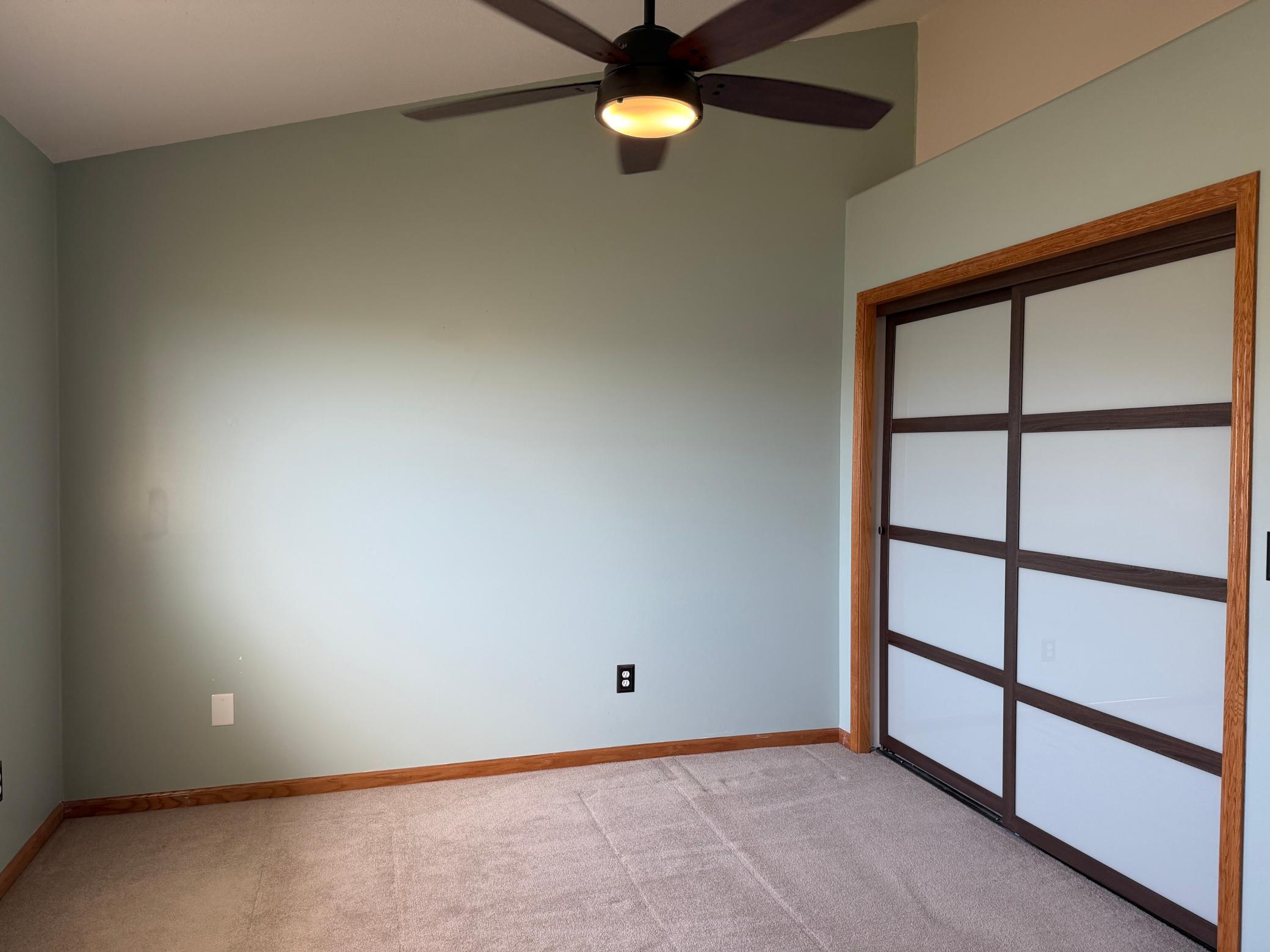 1998 condo for sale at 3401 28th Street S, Unit 304 in Fargo, ND — 1 bed, 1 bath (photo 13 of 20)