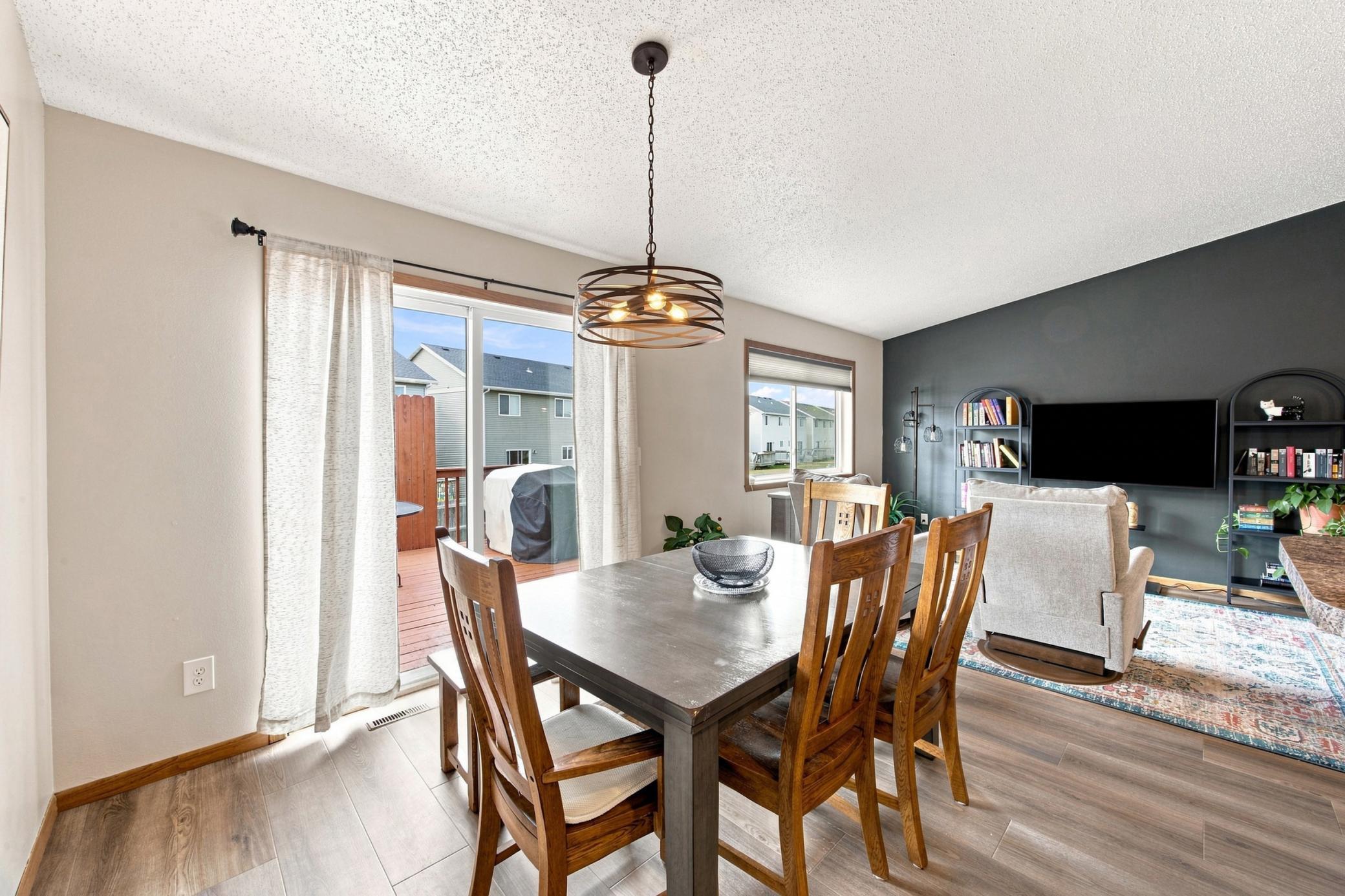 2012 twin home for sale at 3545 58th Court S in Fargo, ND — 3 bed, 2 bath (photo 13 of 45)