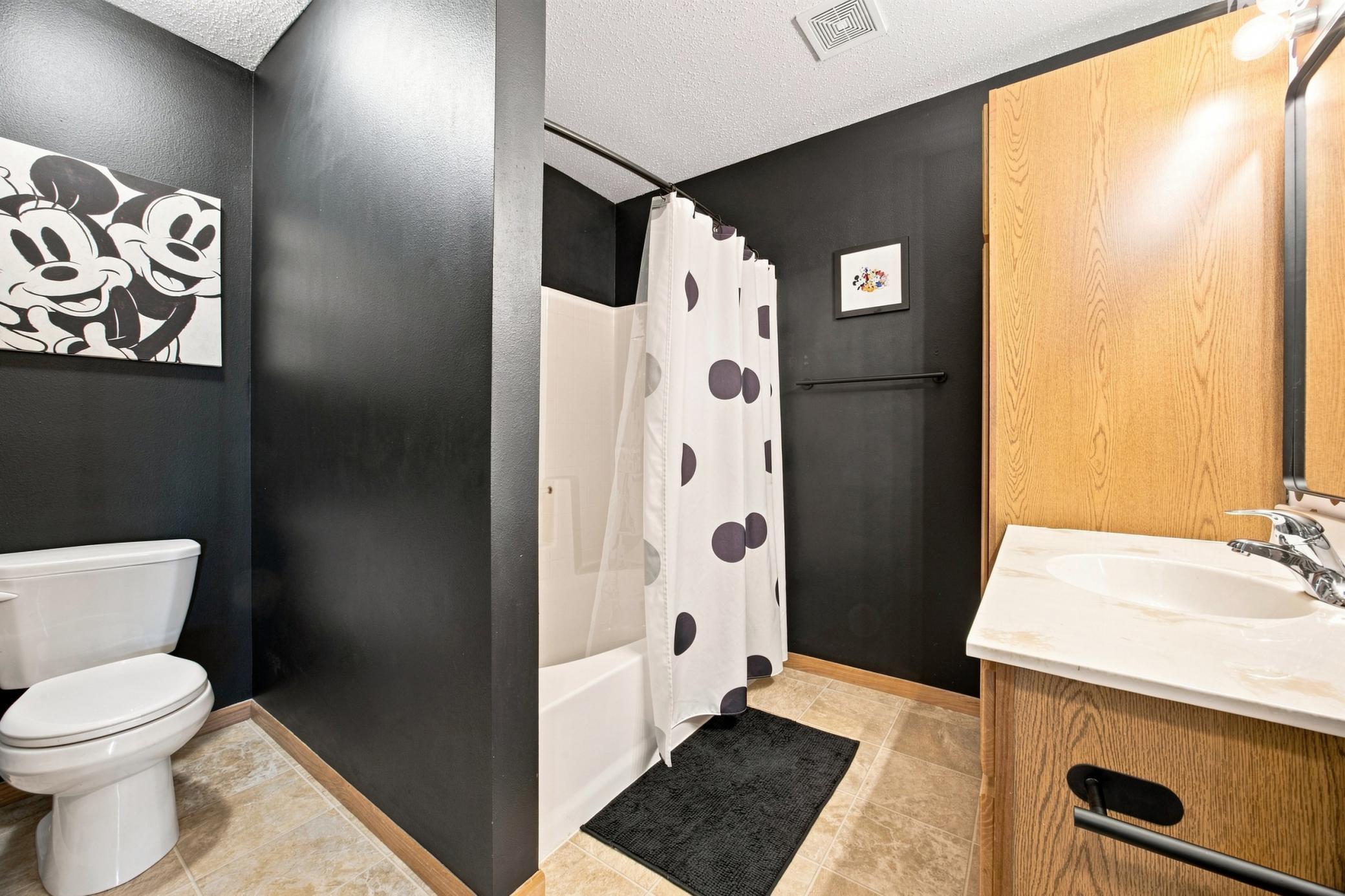 2012 twin home for sale at 3545 58th Court S in Fargo, ND — 3 bed, 2 bath (photo 18 of 45)