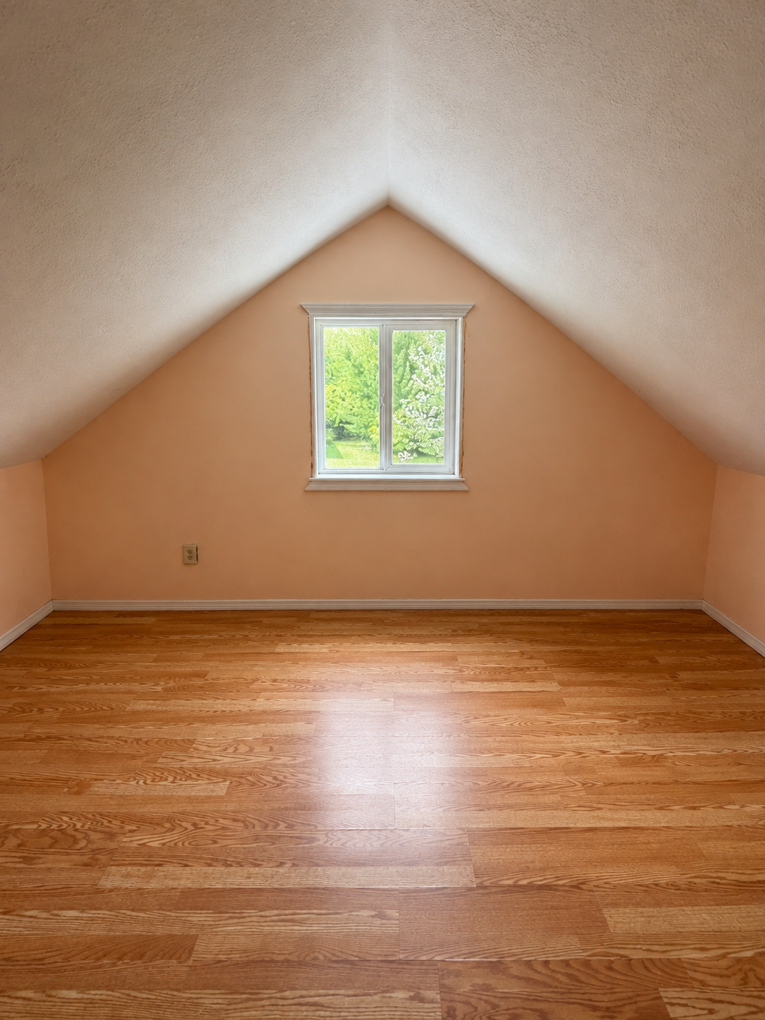 1996 single family home for sale at 122 Linden Avenue NE in Hill City, MN — 3 bed, 2 bath (photo 11 of 12)