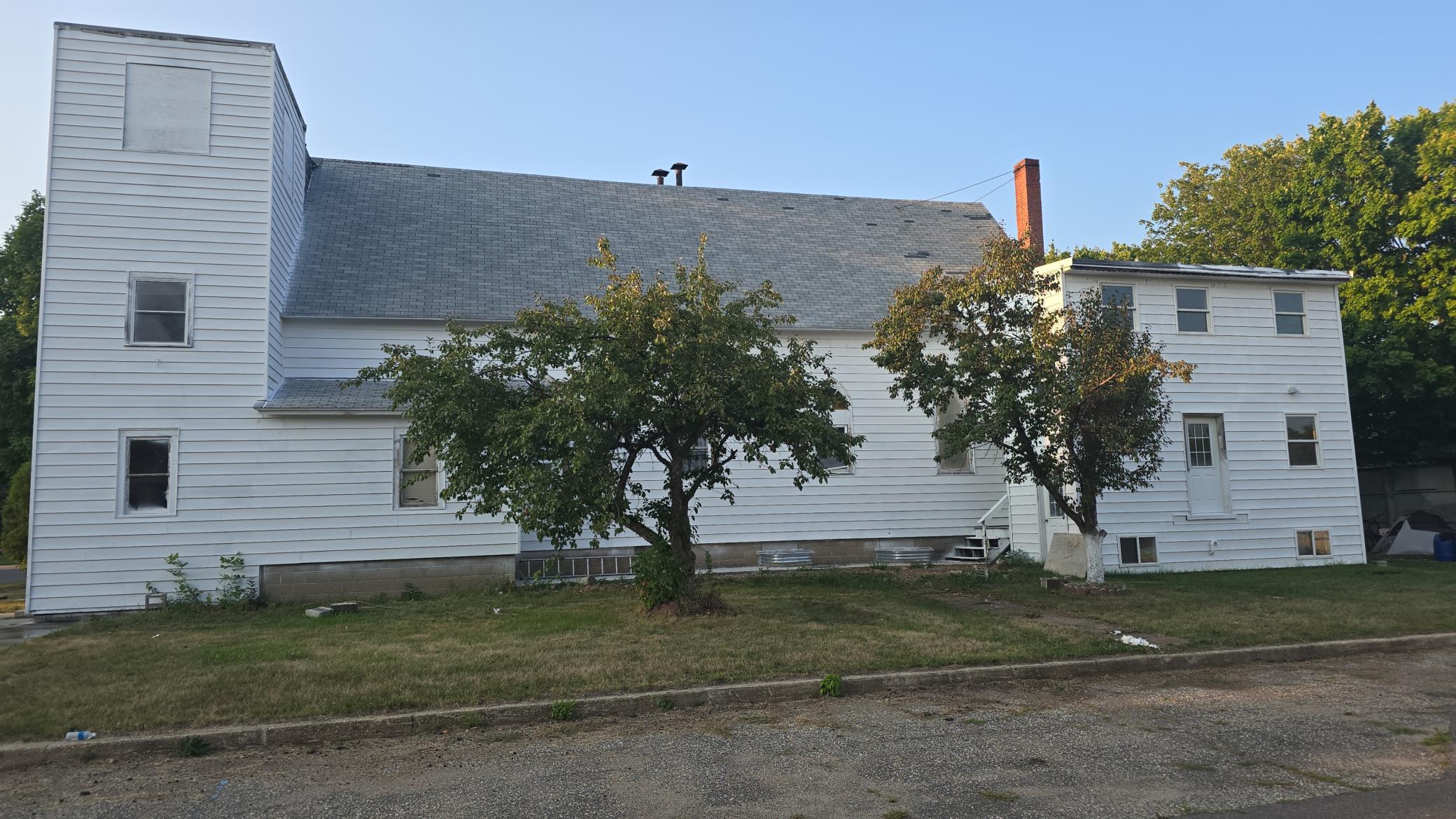 1910 triplex for sale at 207 Bridge Street S in Clarissa, MN — 9 bed, 3 bath (photo 2 of 25)