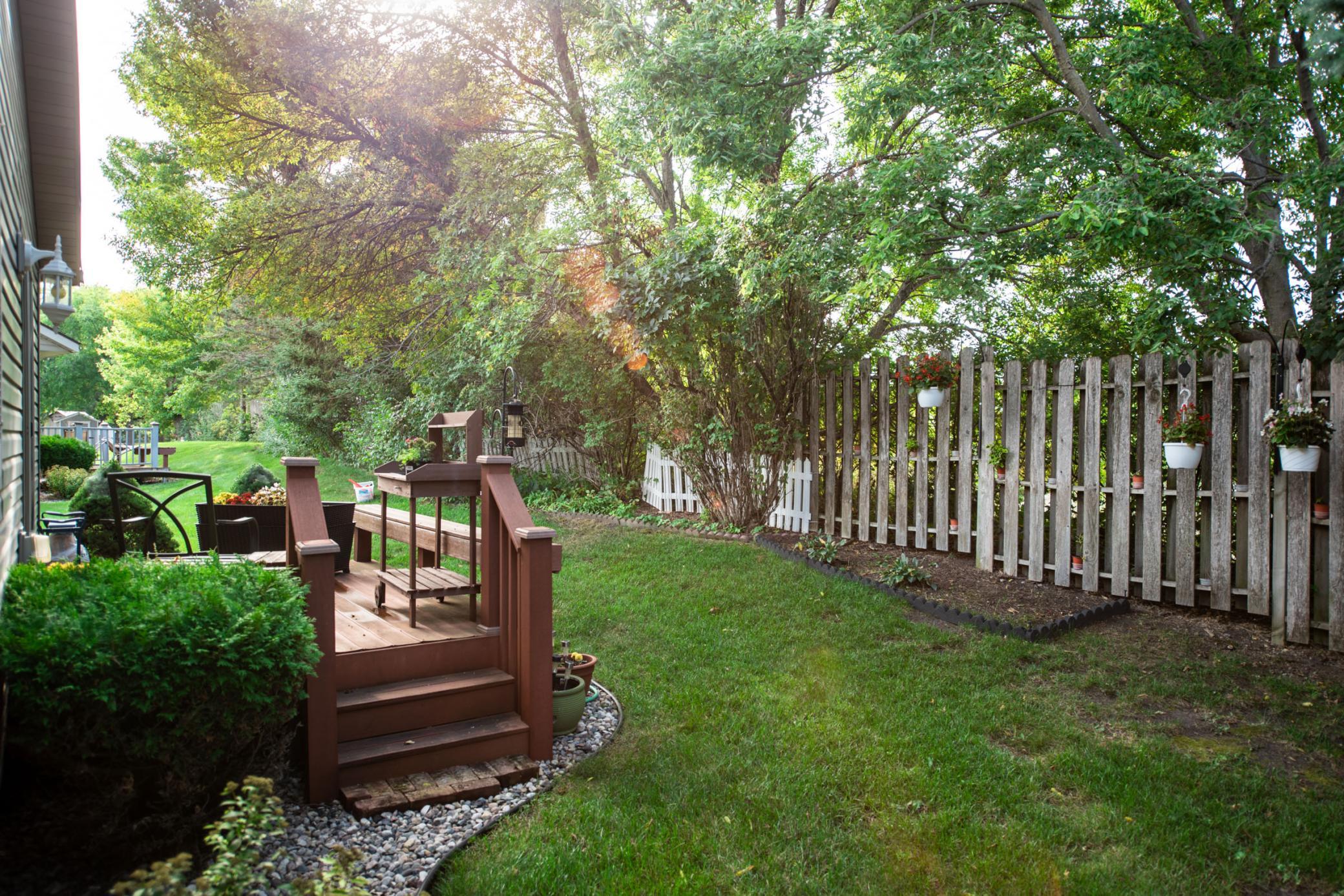 2002 townhouse for sale at 513 Kinkead Drive NW in Alexandria, MN — 3 bed, 2 bath (photo 24 of 27)