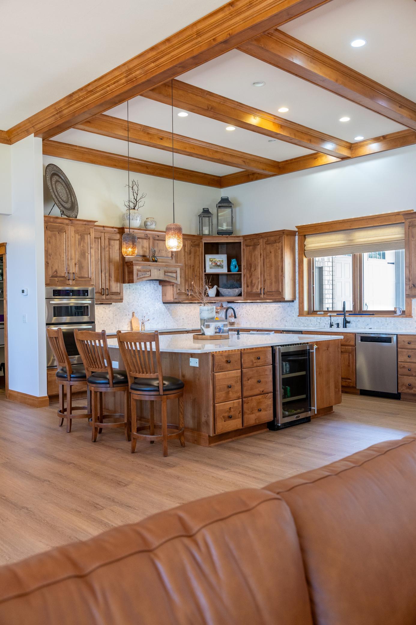 2012 single family home for sale at 50951 Fish Lake Road in Detroit Lakes, MN — 6 bed, 4 bath (photo 7 of 93)