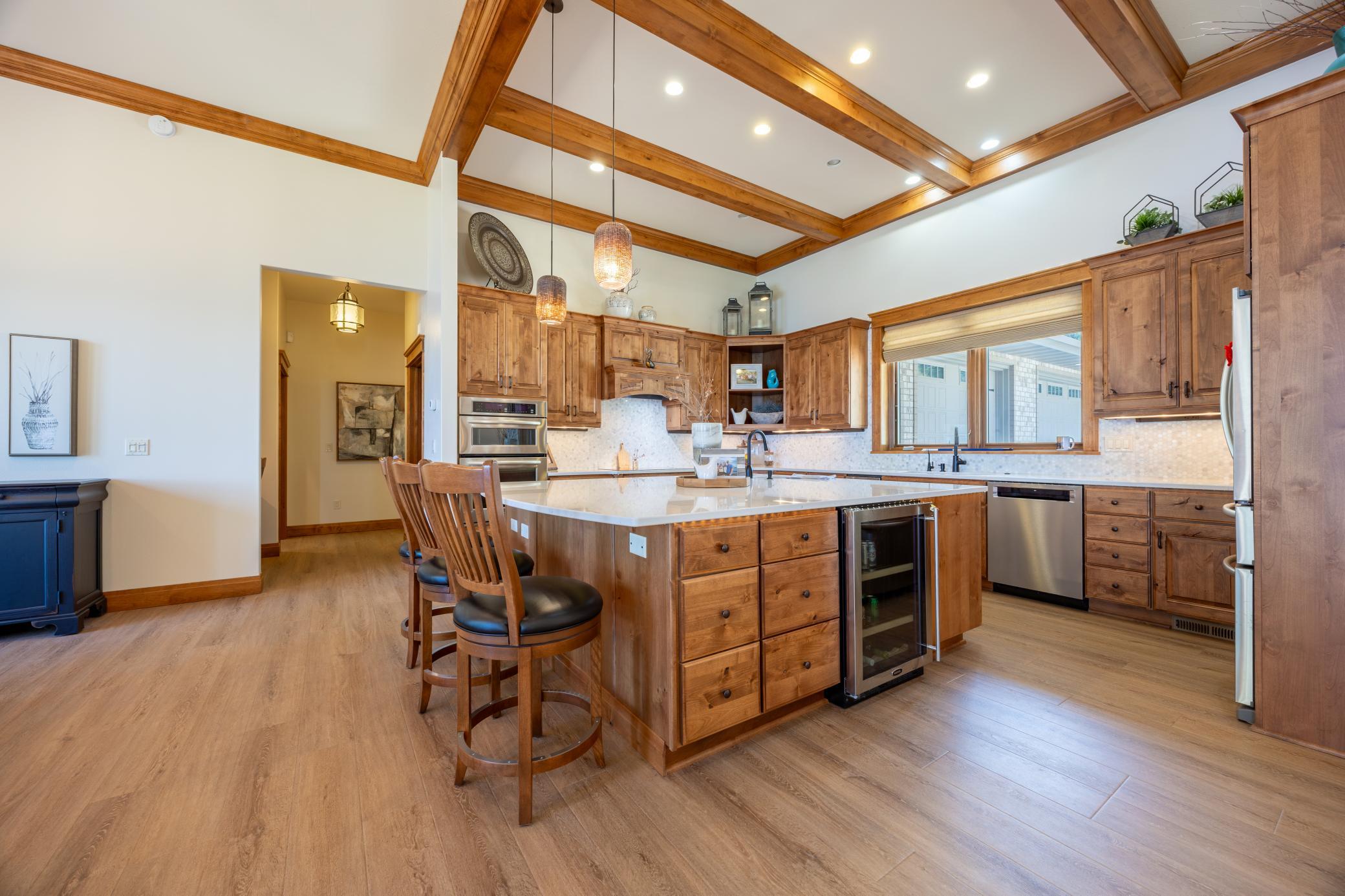 2012 single family home for sale at 50951 Fish Lake Road in Detroit Lakes, MN — 6 bed, 4 bath (photo 10 of 93)