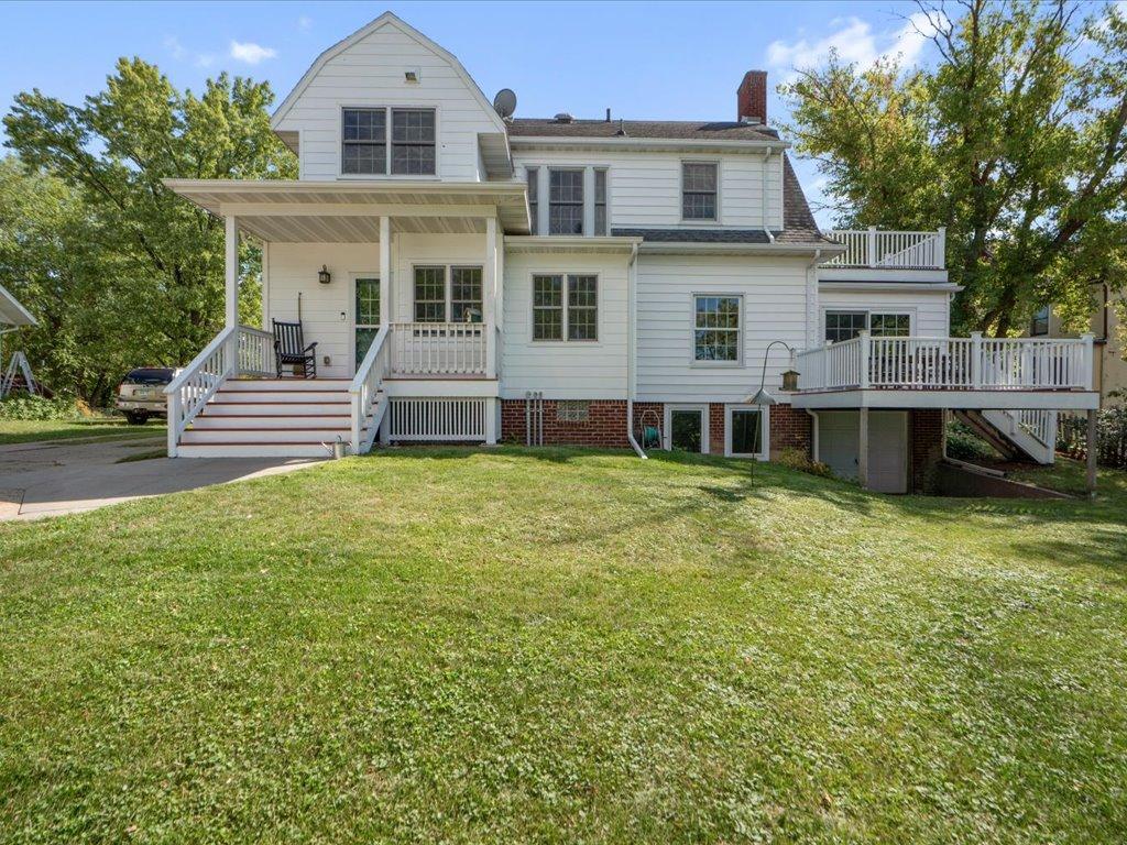 1921 single family home for sale at 309 Bluff Avenue in Brainerd, MN — 4 bed, 4 bath (photo 2 of 69)