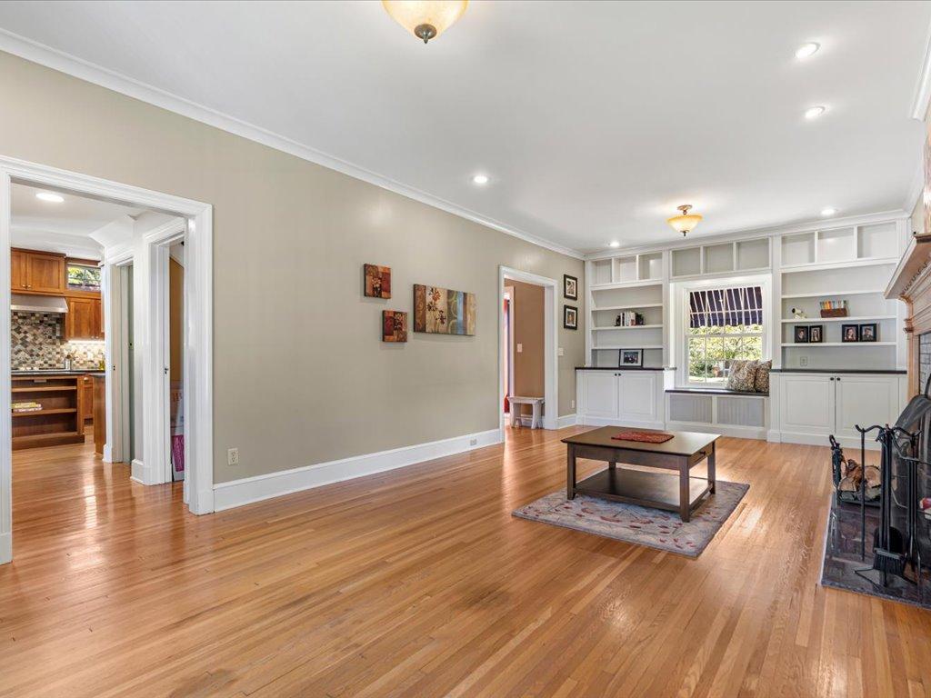 1921 single family home for sale at 309 Bluff Avenue in Brainerd, MN — 4 bed, 4 bath (photo 11 of 69)