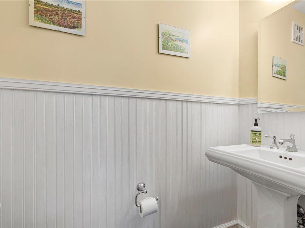 1921 single family home for sale at 309 Bluff Avenue in Brainerd, MN — 4 bed, 4 bath (photo 35 of 69)