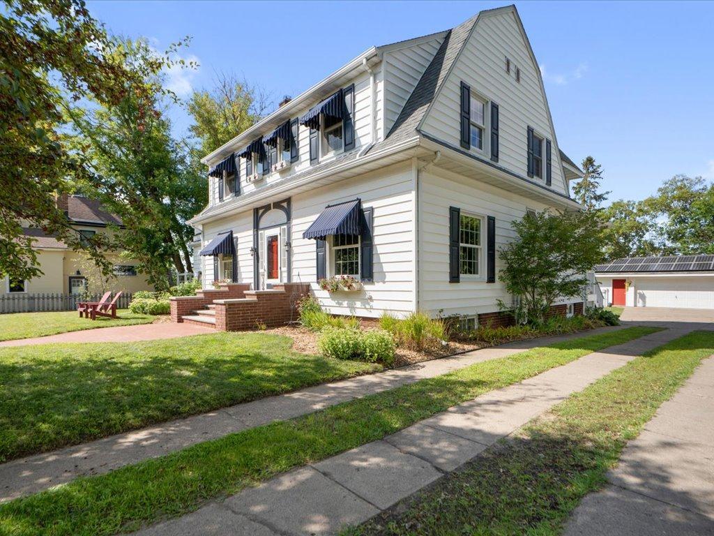 1921 single family home for sale at 309 Bluff Avenue in Brainerd, MN — 4 bed, 4 bath (photo 51 of 69)