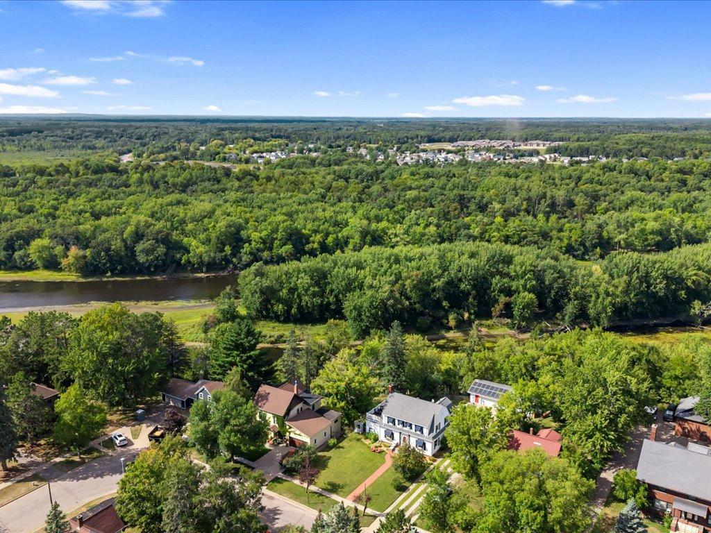 1921 single family home for sale at 309 Bluff Avenue in Brainerd, MN — 4 bed, 4 bath (photo 59 of 69)