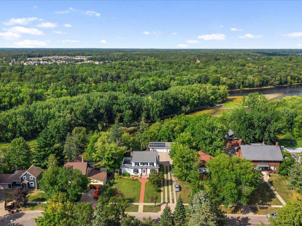 1921 single family home for sale at 309 Bluff Avenue in Brainerd, MN — 4 bed, 4 bath (photo 69 of 69)