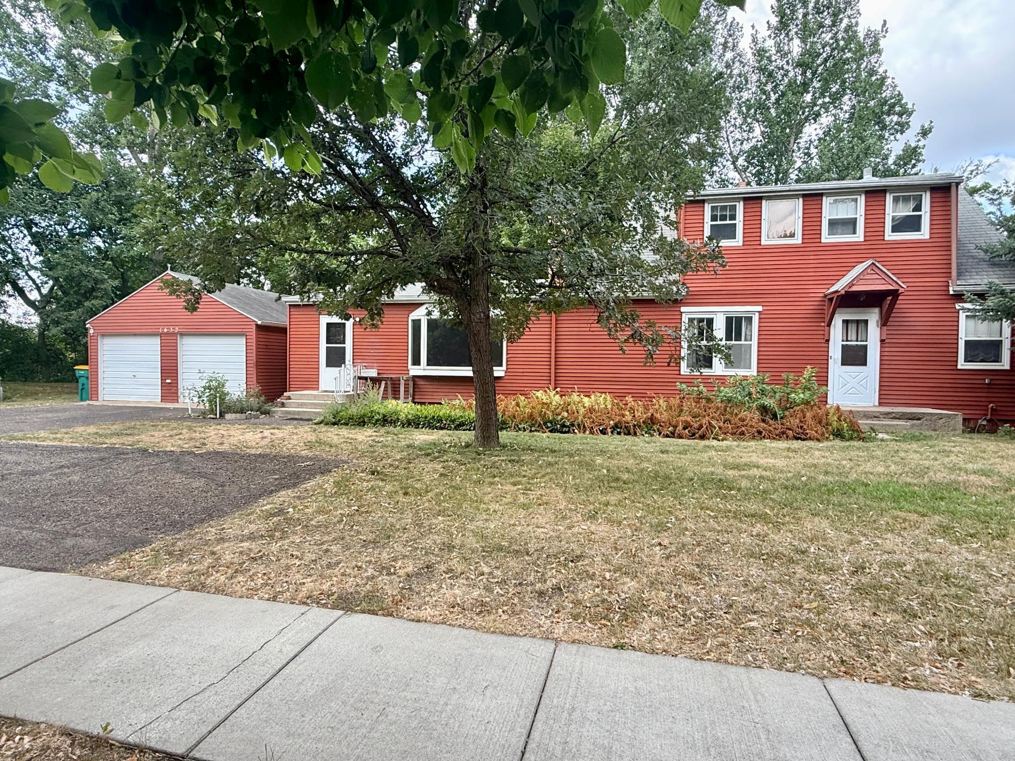 1940 single family home for sale at 1632 Sheyenne Street in West Fargo, ND — 4 bed, 3 bath (photo 18 of 20)
