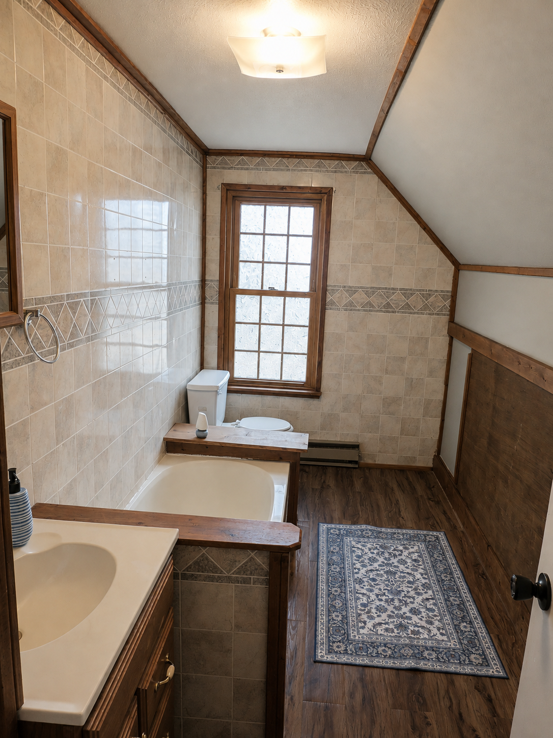 1893 single family home for sale at 112 4th Avenue NE in Brainerd, MN — 4 bed, 3 bath (photo 15 of 29)