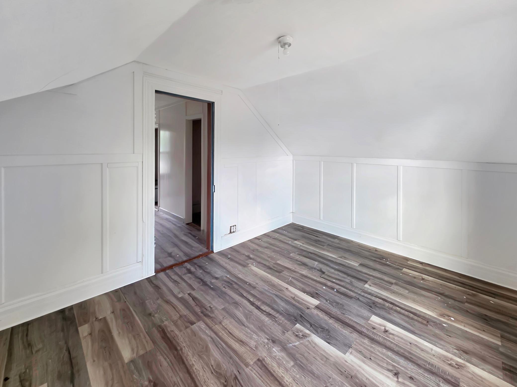 1890 single family home for sale at 410 MAIN Street in Hawley, MN — 2 bed, 1 bath (photo 12 of 29)