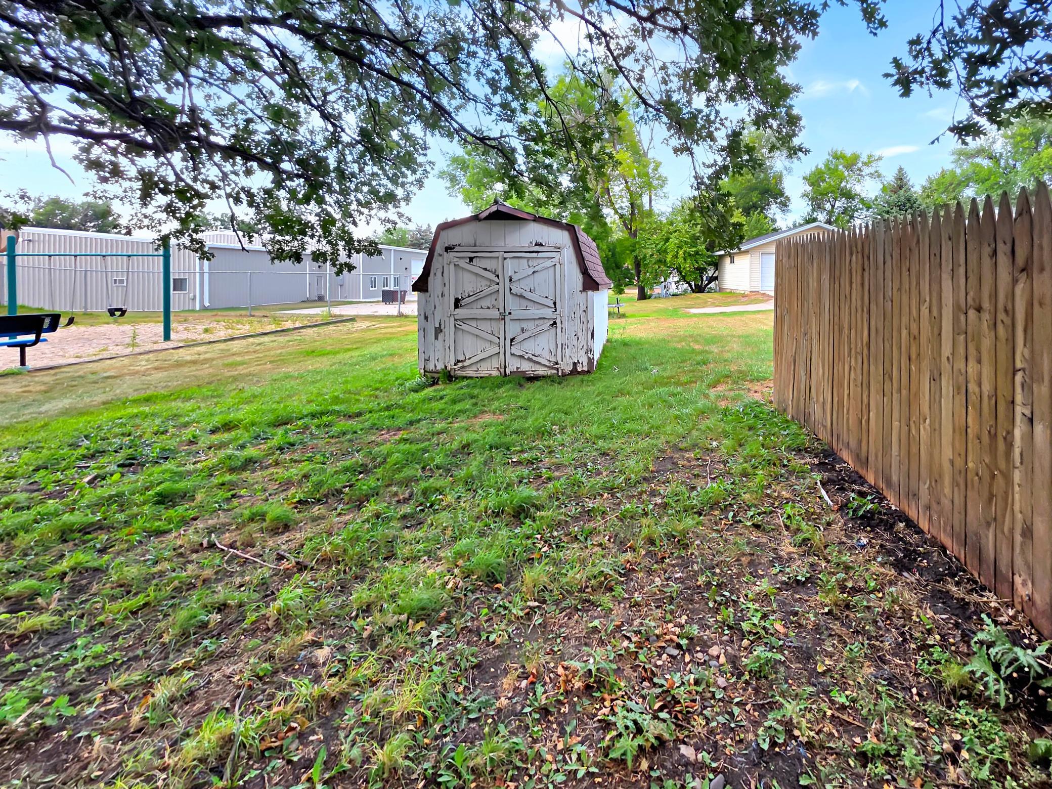 1890 single family home for sale at 410 MAIN Street in Hawley, MN — 2 bed, 1 bath (photo 26 of 29)