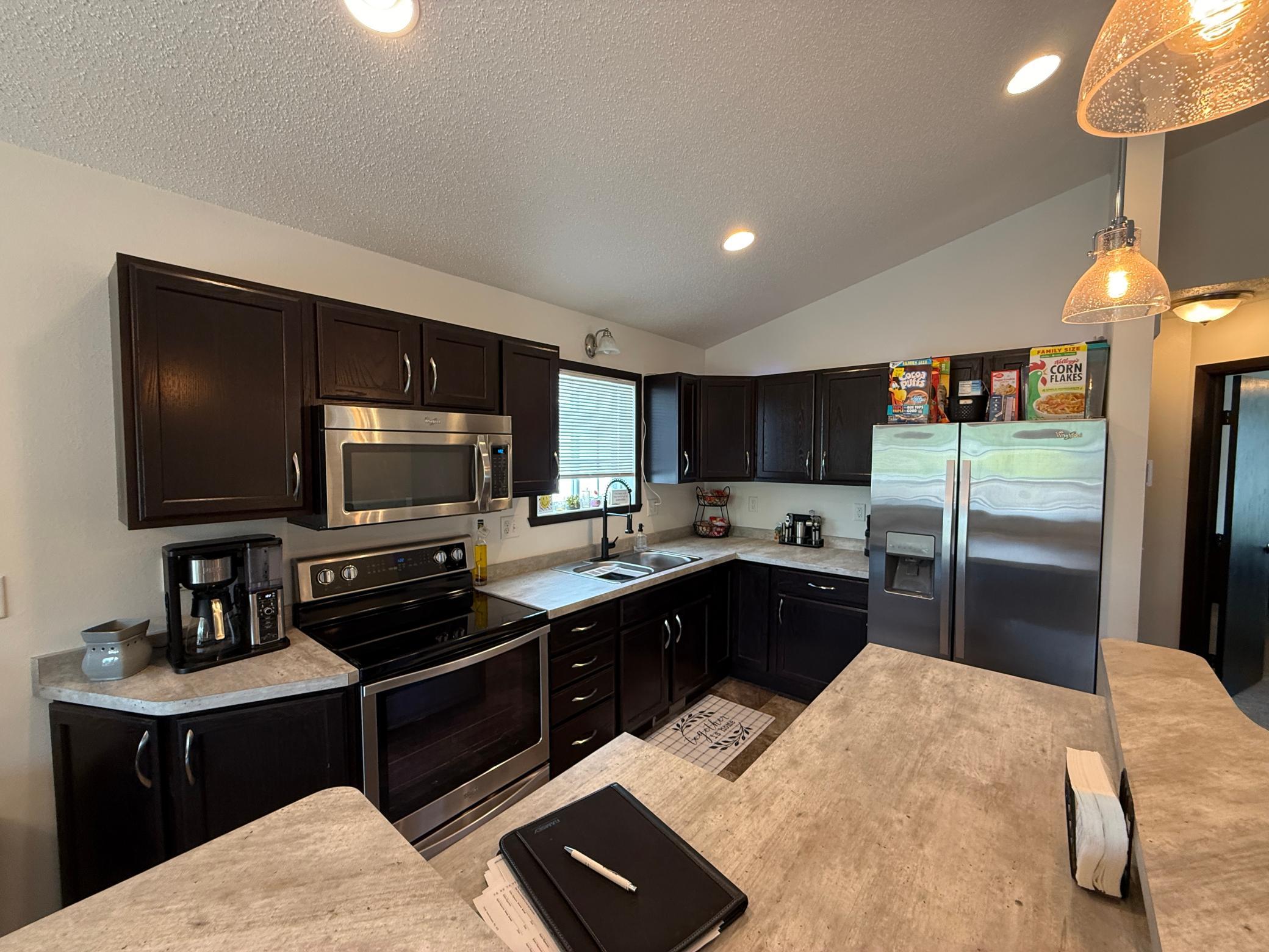 2016 single family home for sale at 313 5th Street E in Horace, ND — 3 bed, 2 bath (photo 2 of 23)