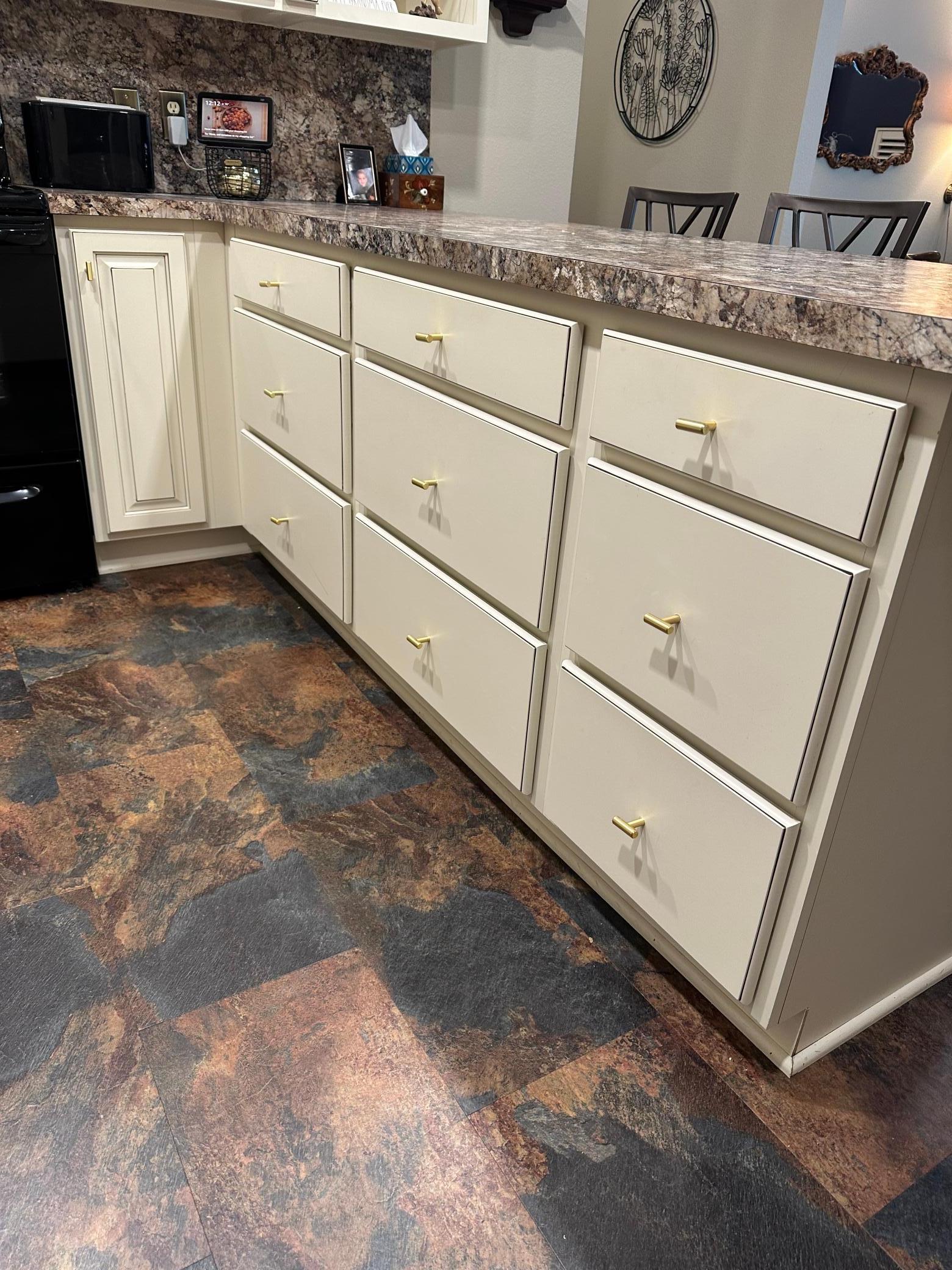 1968 condo for sale at 530 6th Avenue W, Unit 3 in West Fargo, ND — 2 bed, 1 bath (photo 10 of 40)