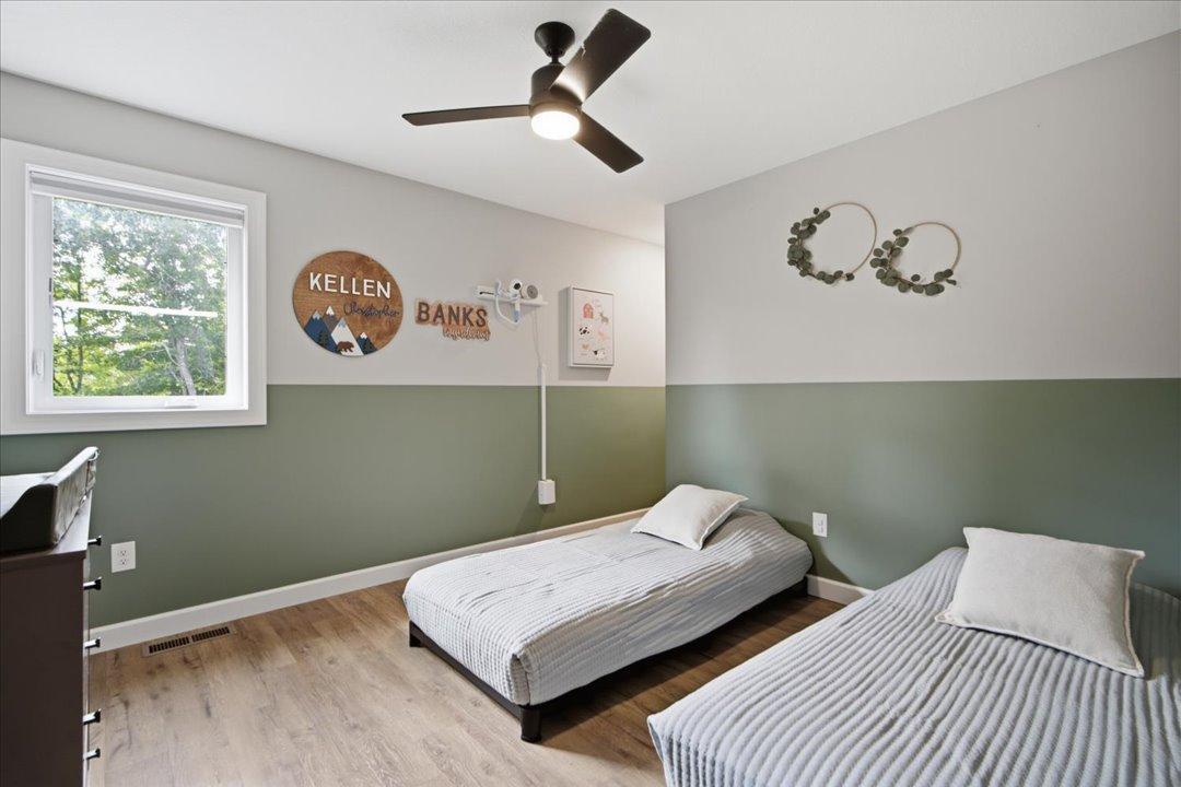 2023 single family home for sale at 31594 Green Scene Drive in Breezy Point, MN — 4 bed, 3 bath (photo 21 of 38)