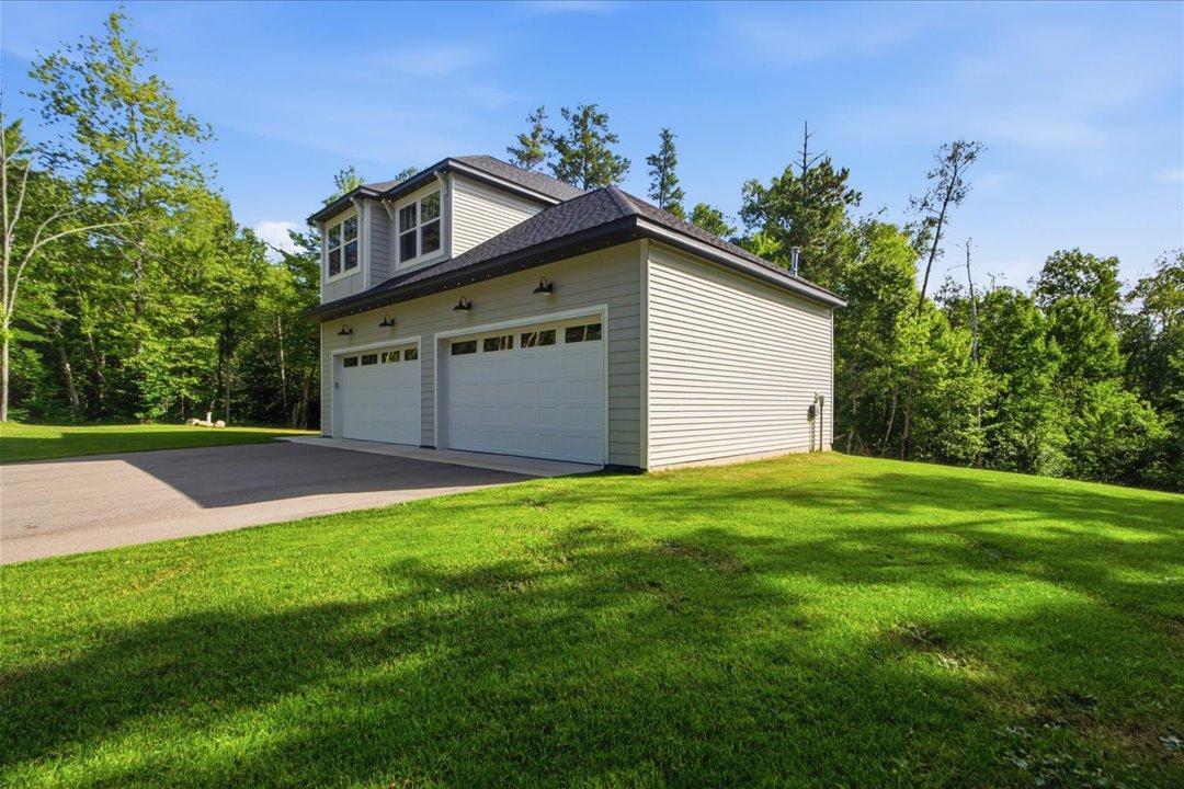 2023 single family home for sale at 31594 Green Scene Drive in Breezy Point, MN — 4 bed, 3 bath (photo 32 of 38)