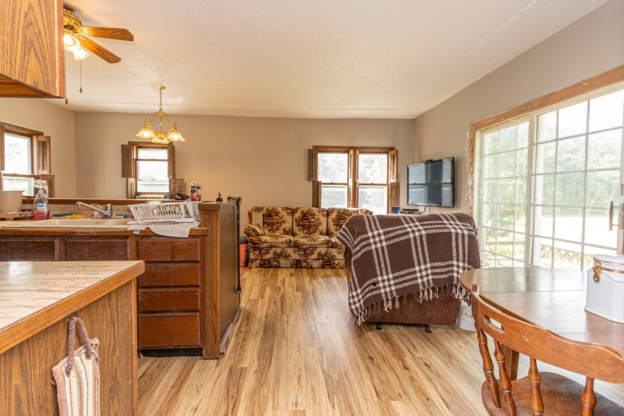 1882 single family home for sale at 17390 170th Street in Osakis, MN — 1 bed, 1 bath (photo 11 of 31)