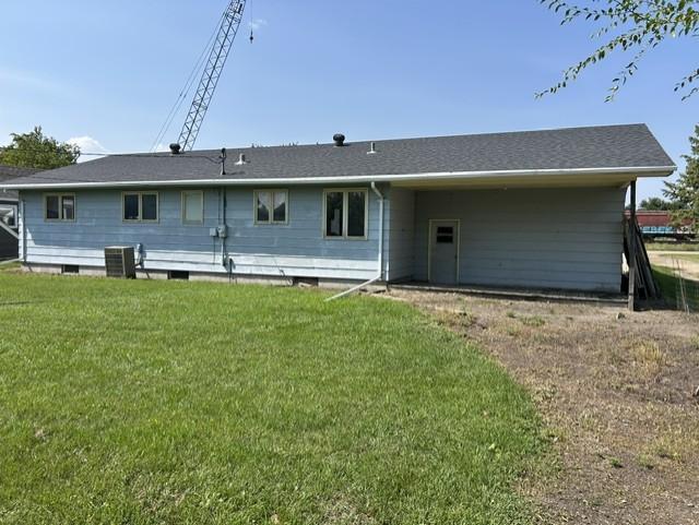 1970 single family home for sale at 608 Pacific Avenue in Thompson, ND — 3 bed, 1 bath (photo 4 of 4)