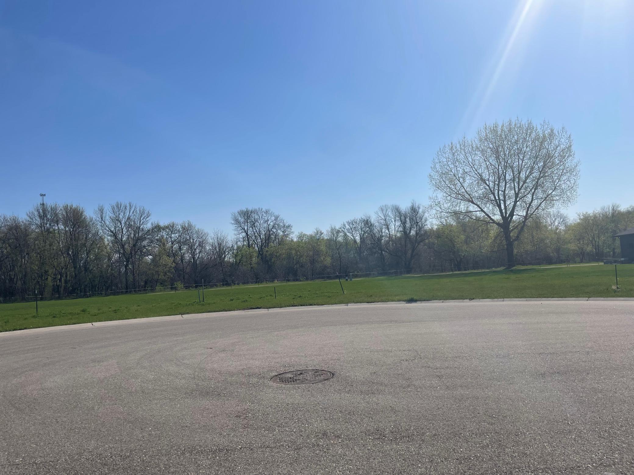 land for sale at 210 19th Street Circle NE in Barnesville, MN (photo 4 of 4)