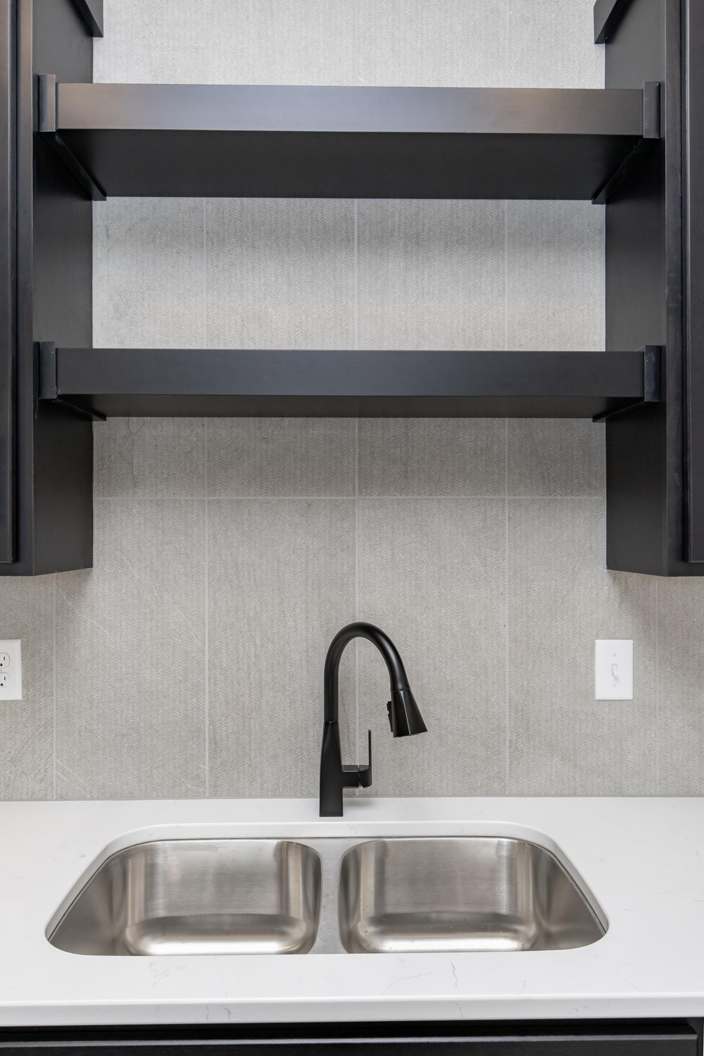 2023 condo for sale at 300 Main Avenue, Unit 505 in Fargo, ND — 1 bed, 2 bath (photo 18 of 57)