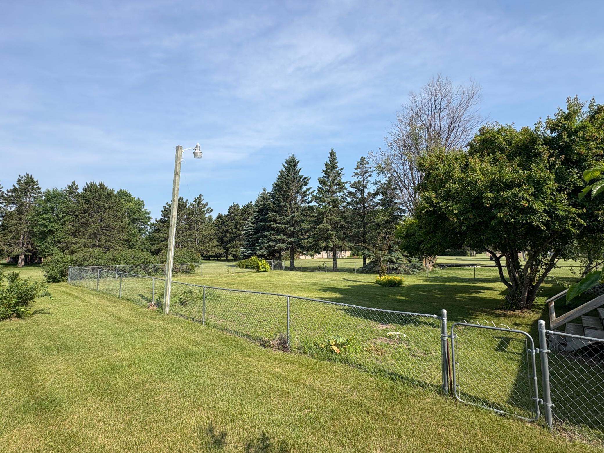 2001 single family home for sale at 42269 State Hwy 78 in Perham, MN — 3 bed, 2 bath (photo 2 of 11)